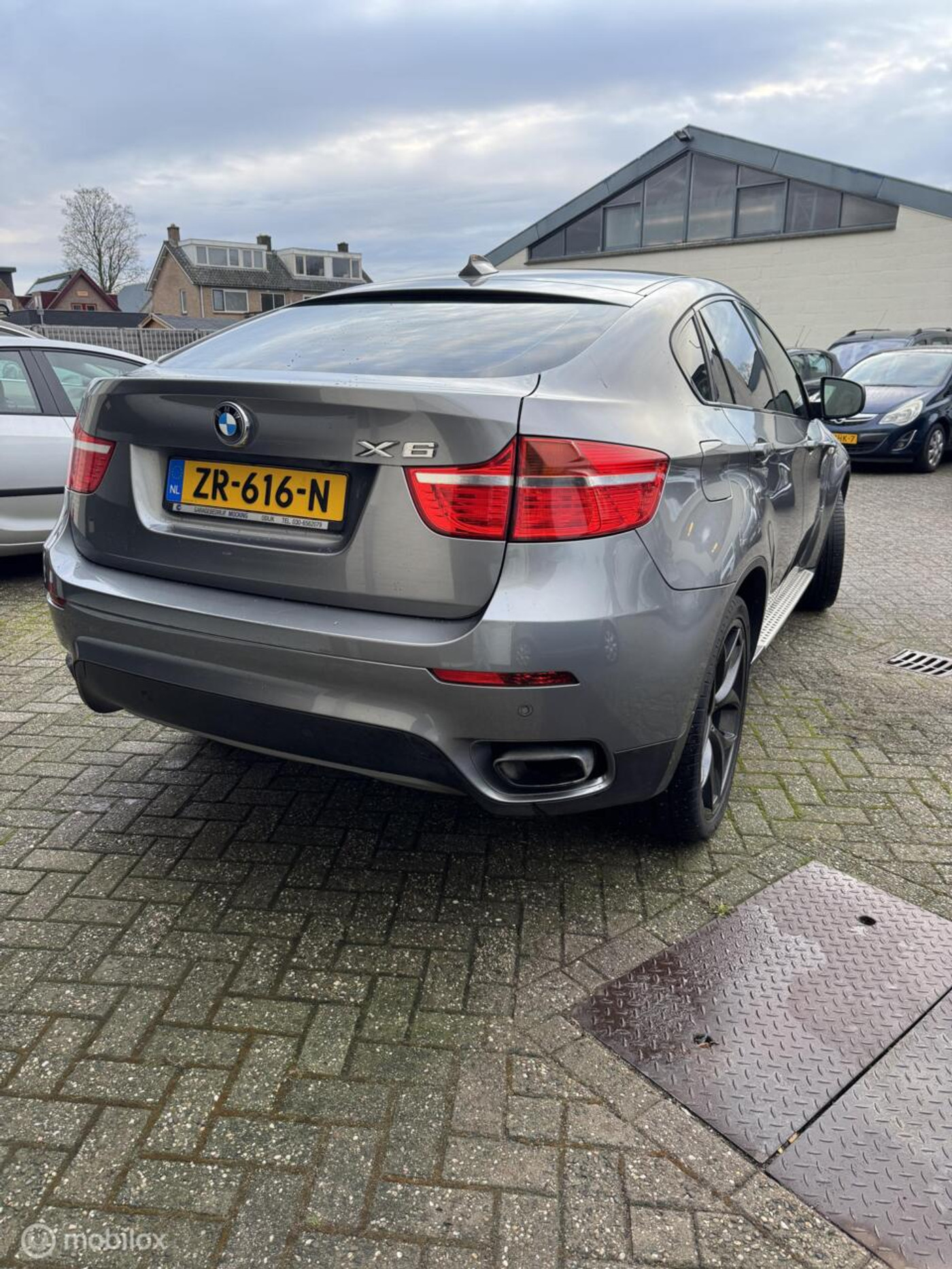 Foto van BMW X6 Xdrive50i