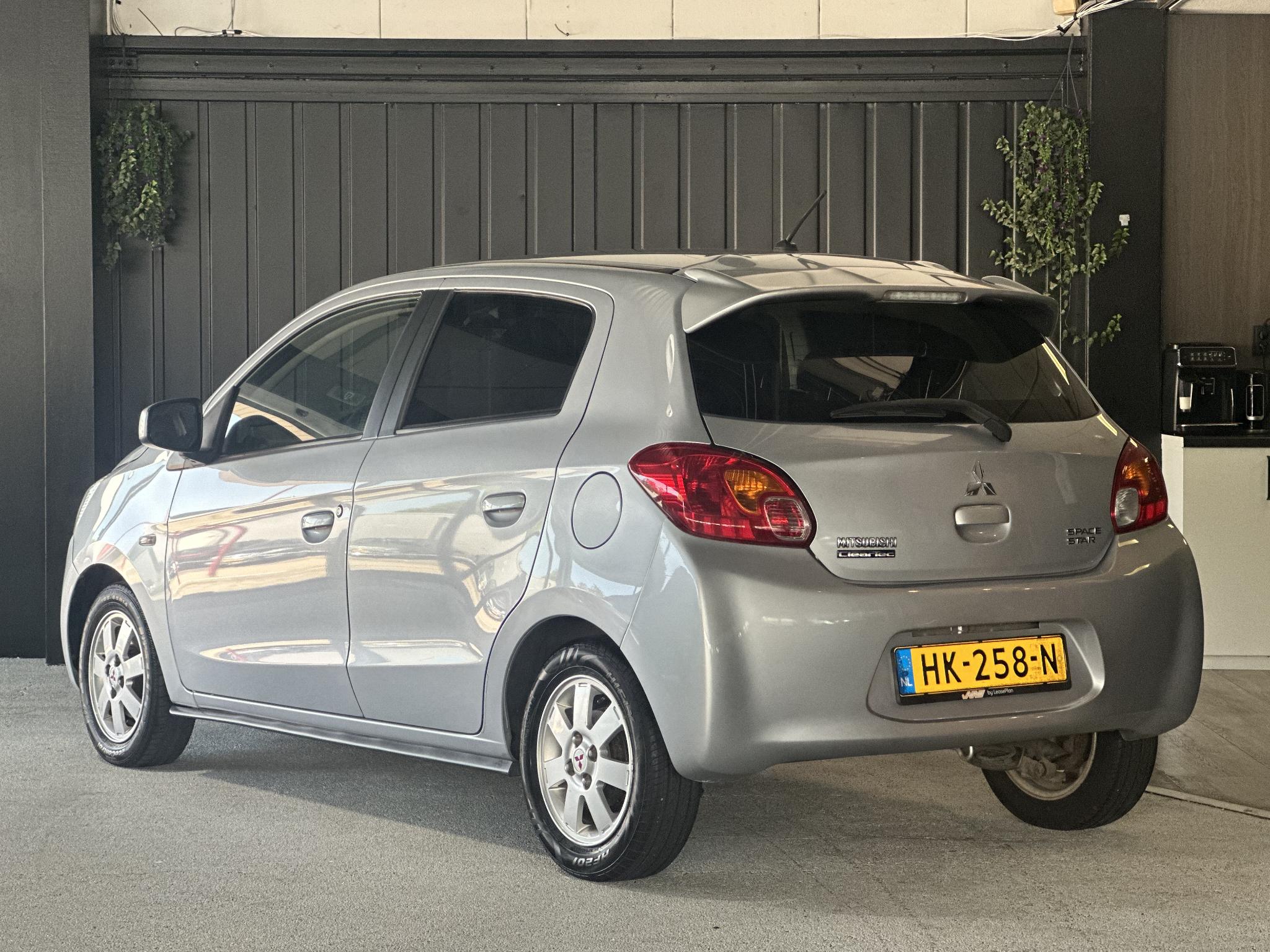 Foto van Mitsubishi Mitsubishi Space Star
