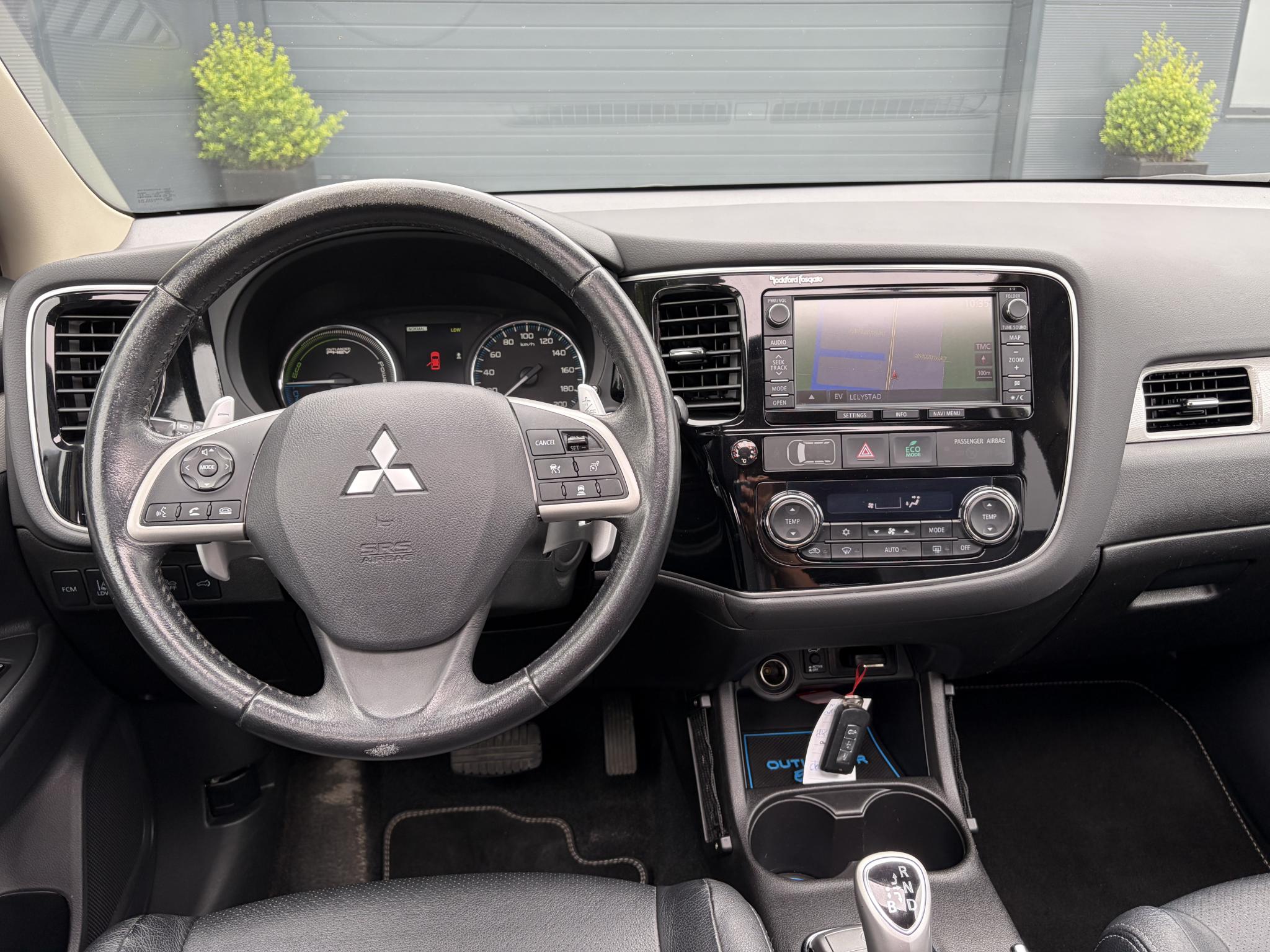 Foto van Mitsubishi Mitsubishi Outlander