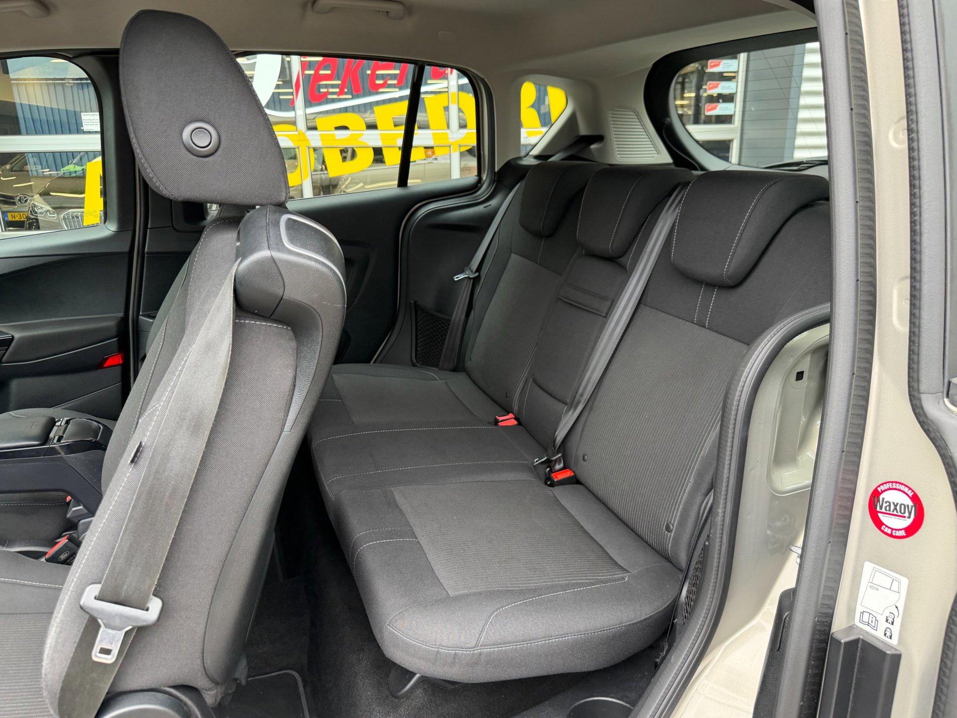 Foto van Ford B-max