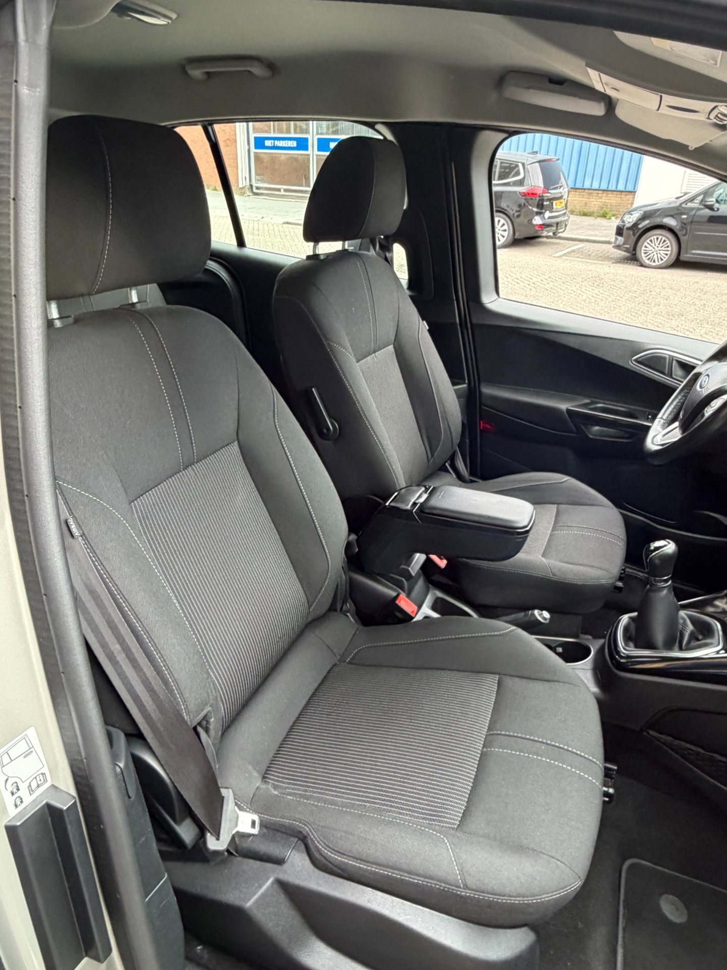 Foto van Ford B-max