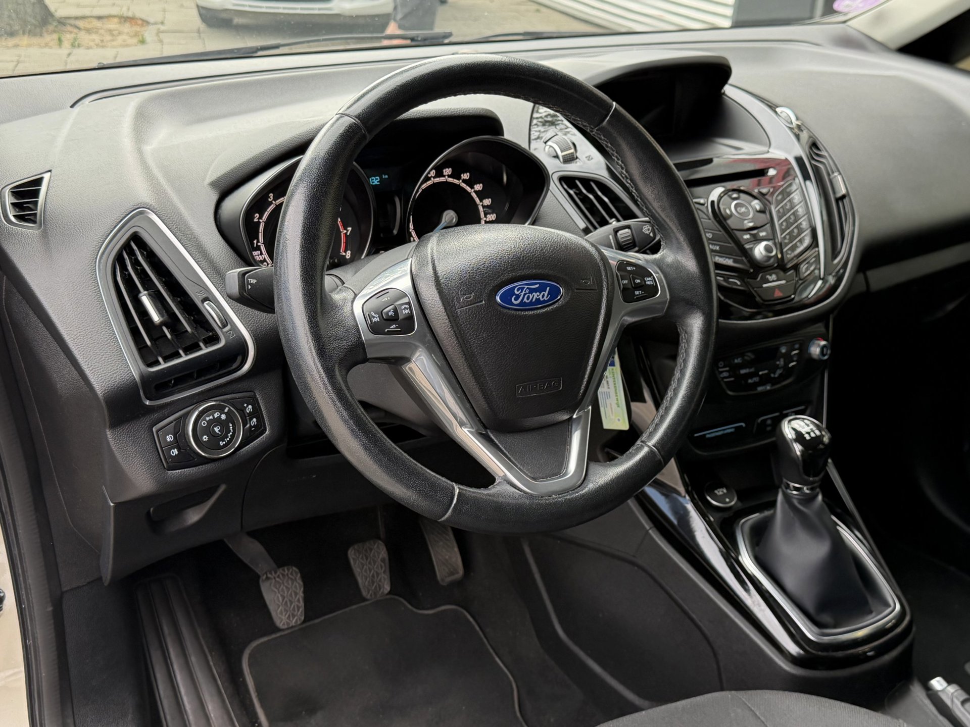 Foto van Ford B-max