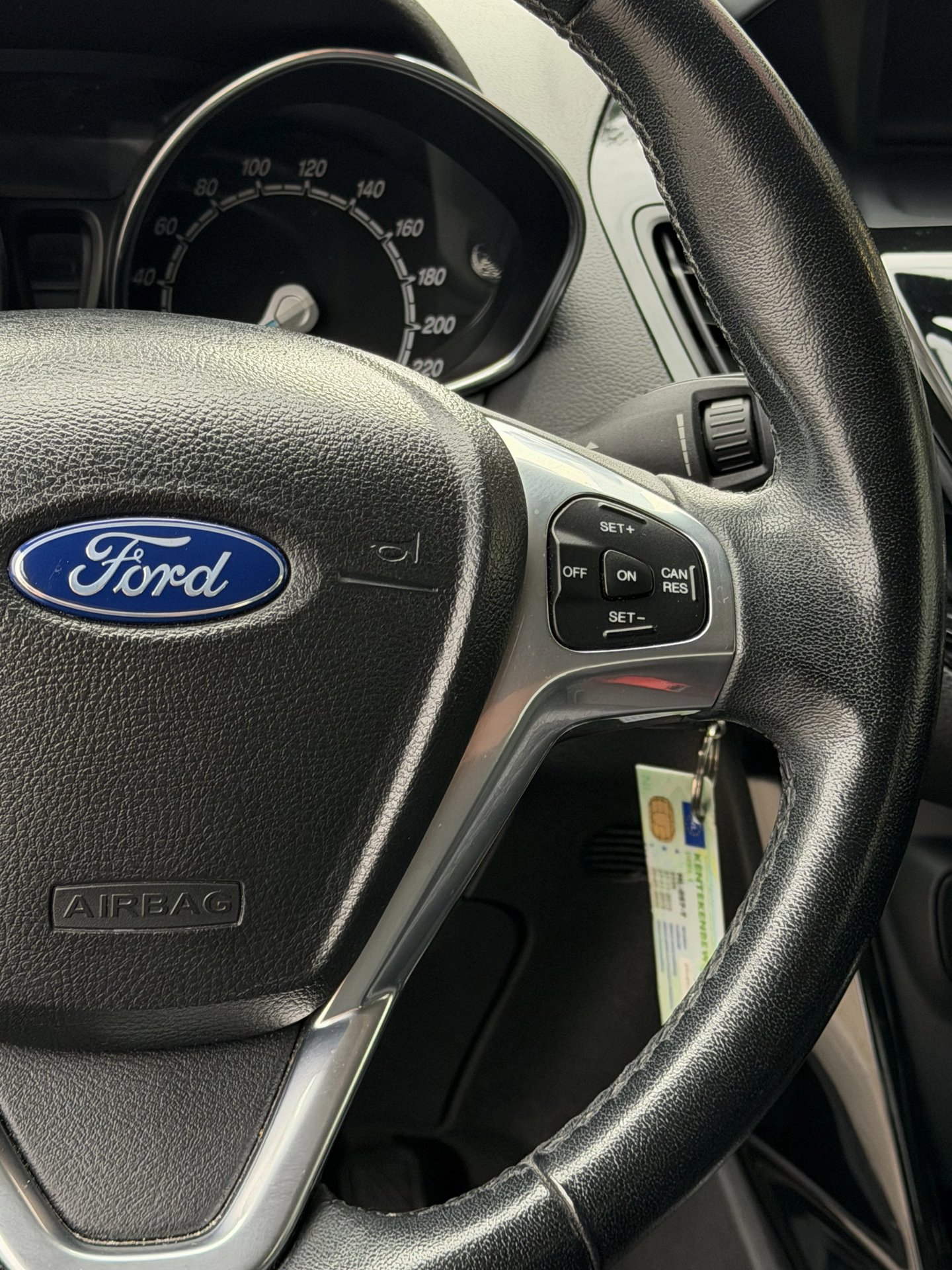 Foto van Ford B-max