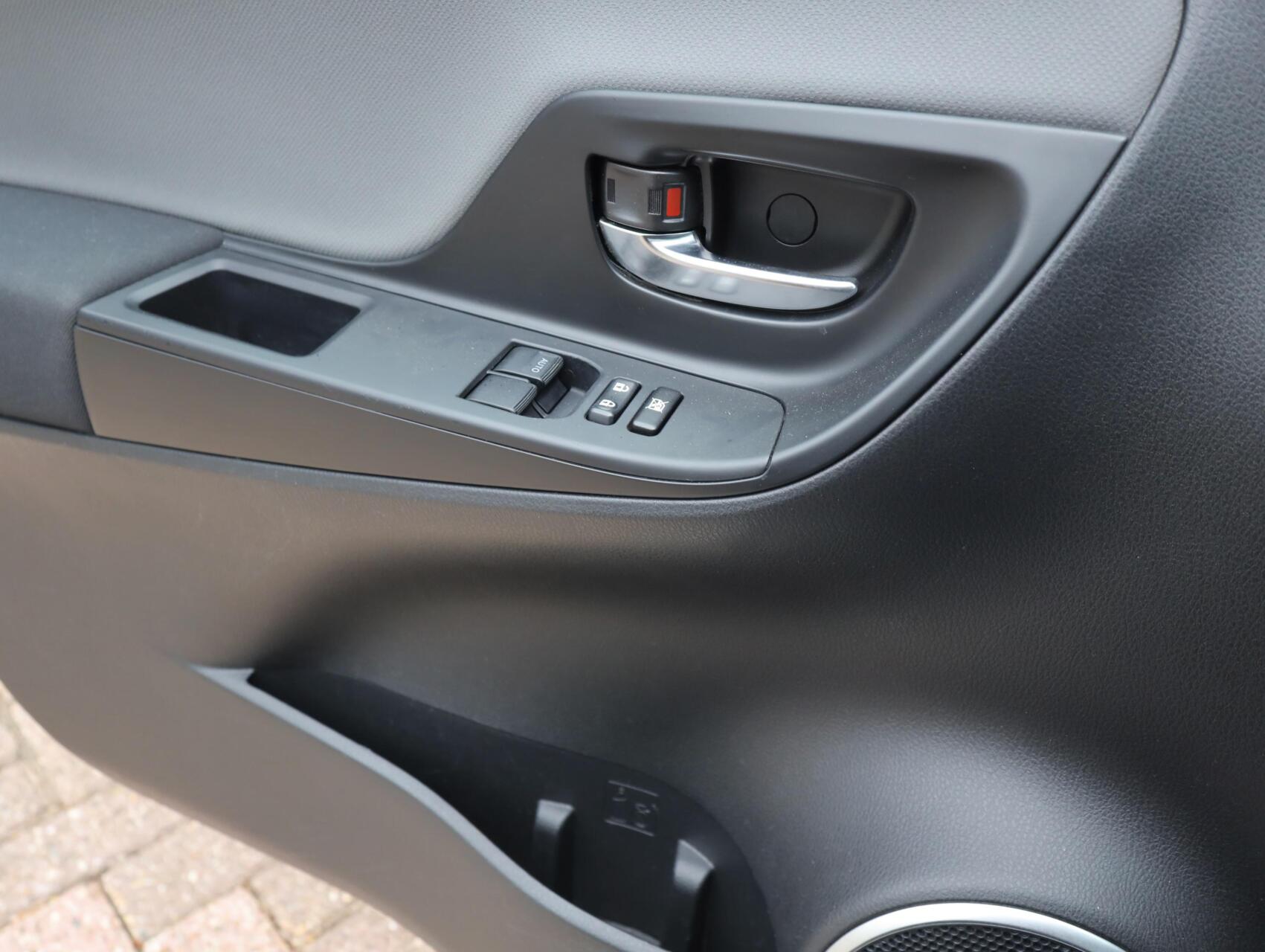 Foto van Toyota Toyota Yaris Hybrid