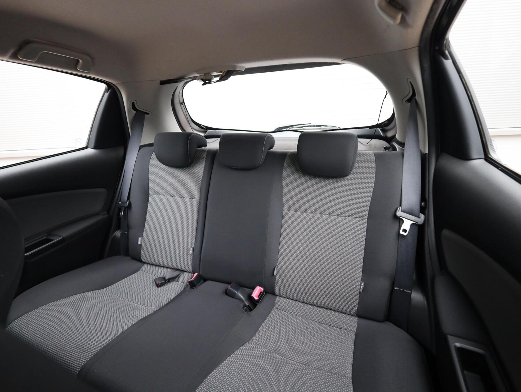 Foto van Toyota Toyota Yaris Hybrid
