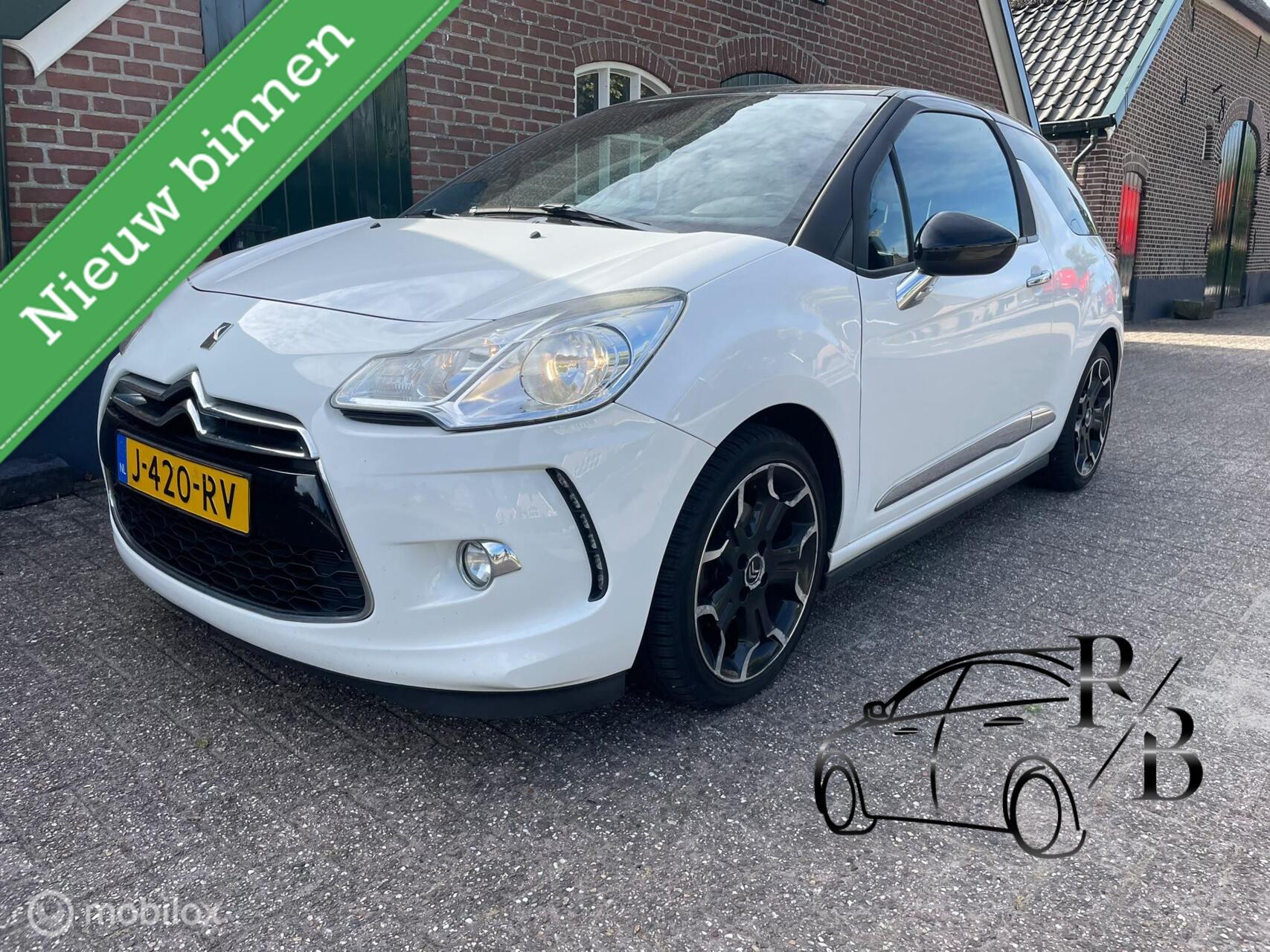 Citroen Ds3 1.6 THP Sport Chic NIEUWE APK NAVI  LEES TEKST 2011 - voorkant