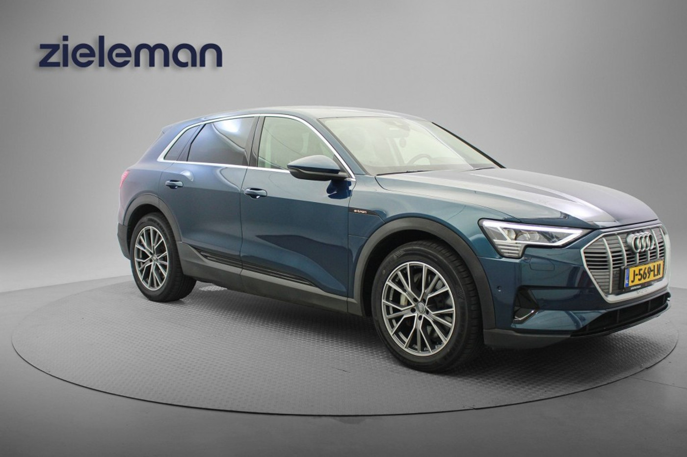 Audi E-tron 50 quattro edition 71 kWh - Carplay, Navi, Cruise, SOH 93% 2020 - voorkant