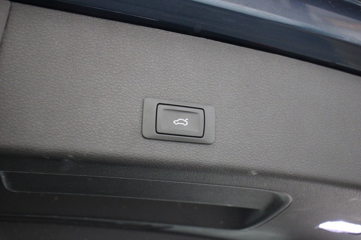 Foto van Audi E-tron