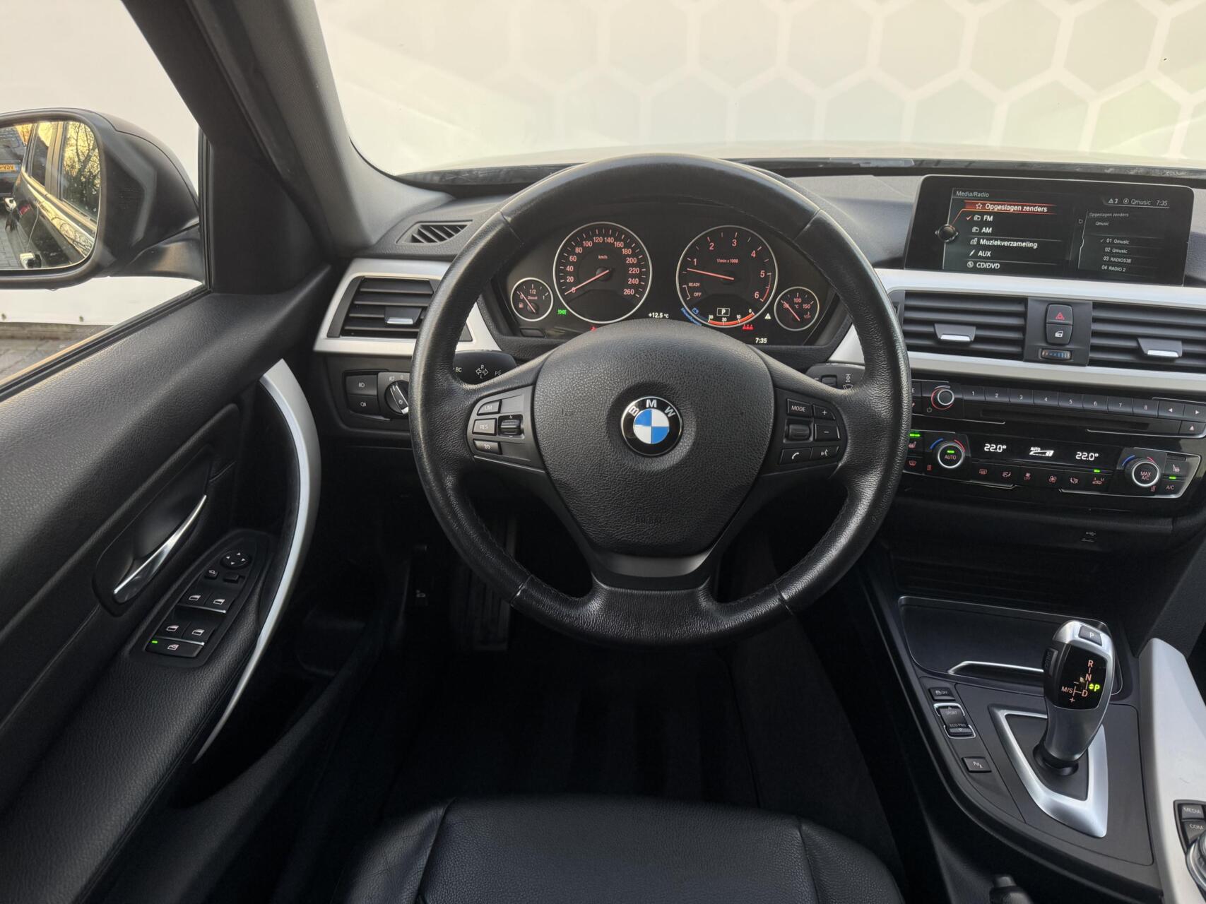 Foto van BMW 330d