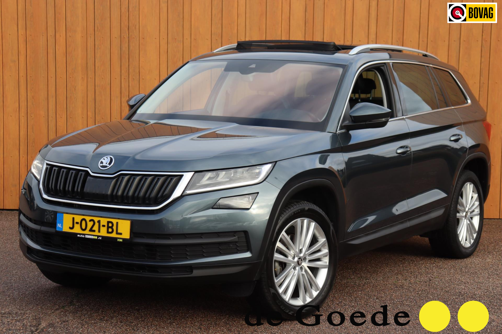 Skoda Kodiaq 1.5 TSI Business Edition org. NL-auto el.schuif/panoramadak trekhaak camera leer+vw 2020 - voorkant