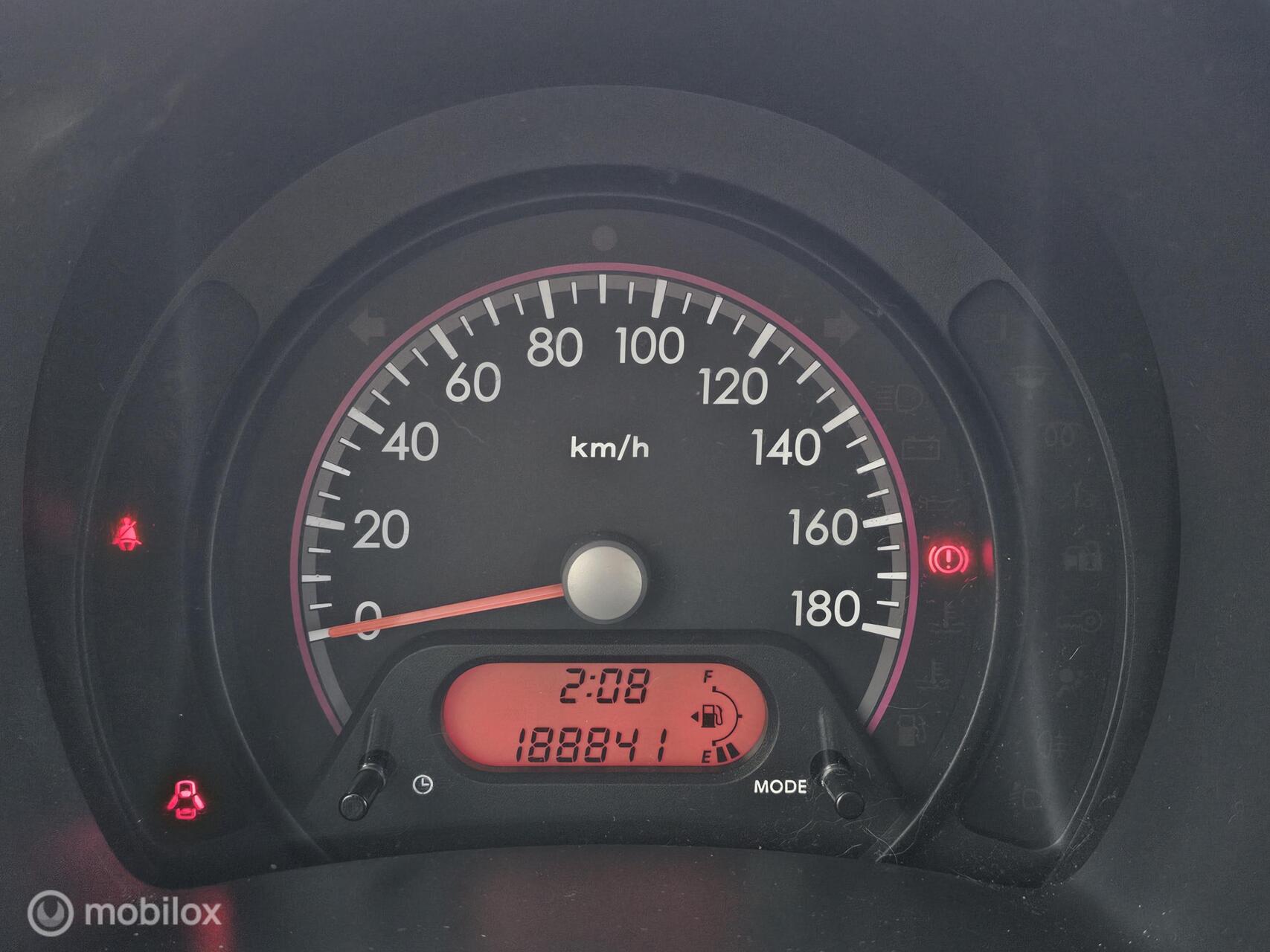 Foto van Nissan Pixo