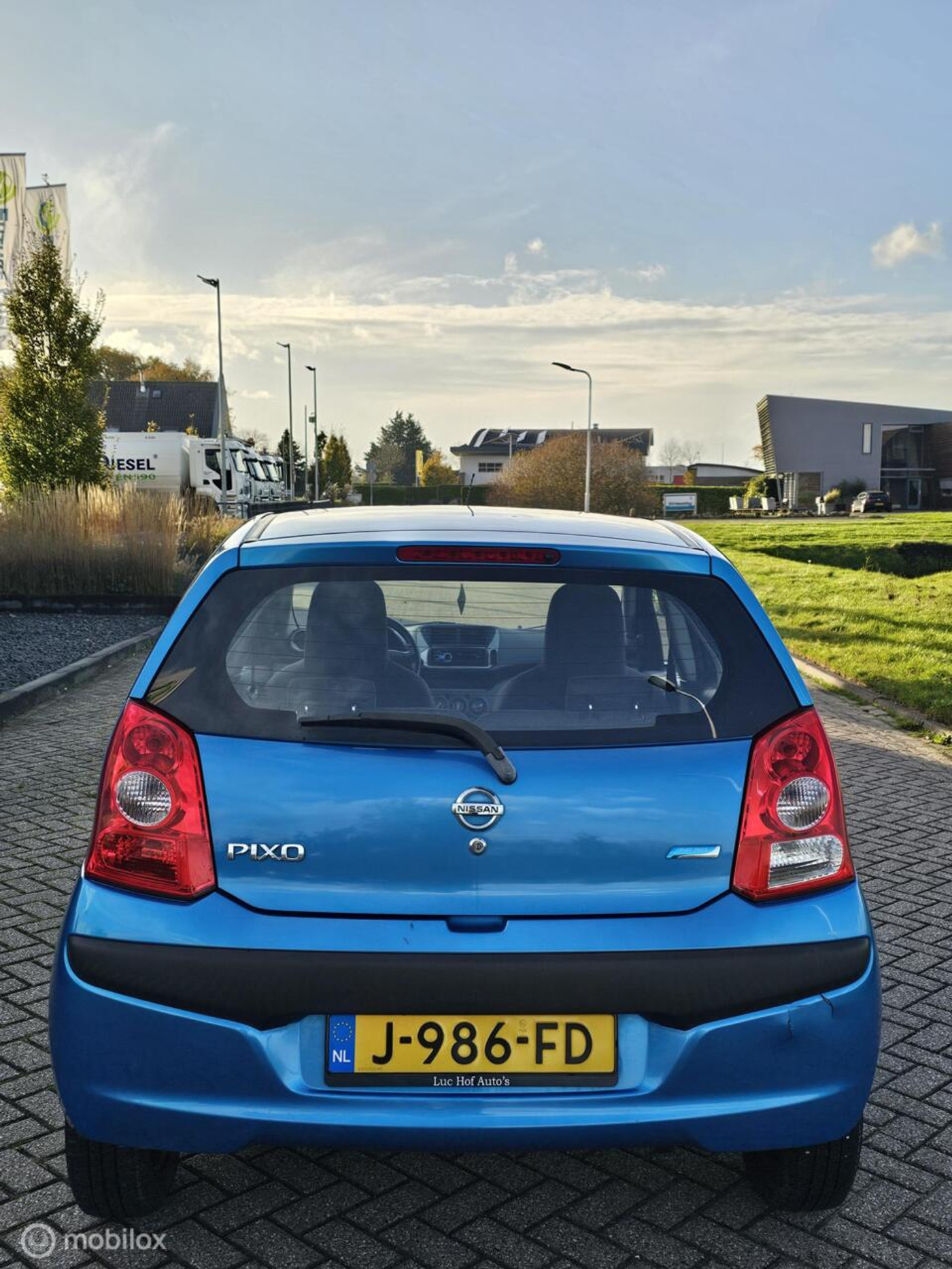 Foto van Nissan Pixo