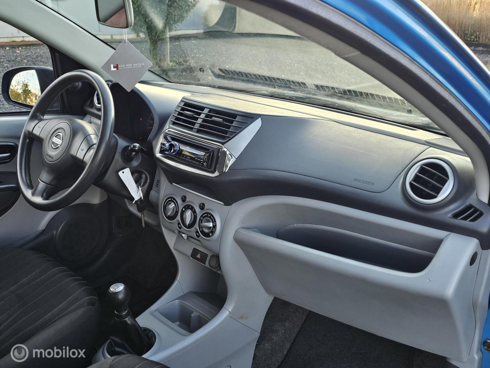 Foto van Nissan Pixo