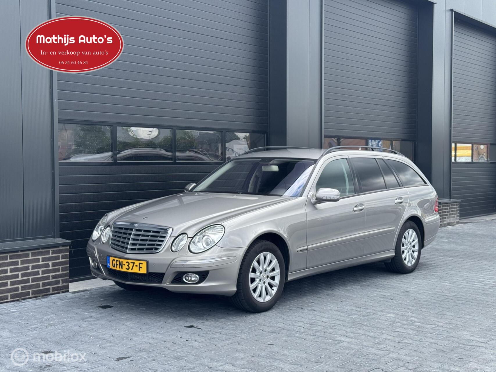 Foto van Mercedes-Benz E 350