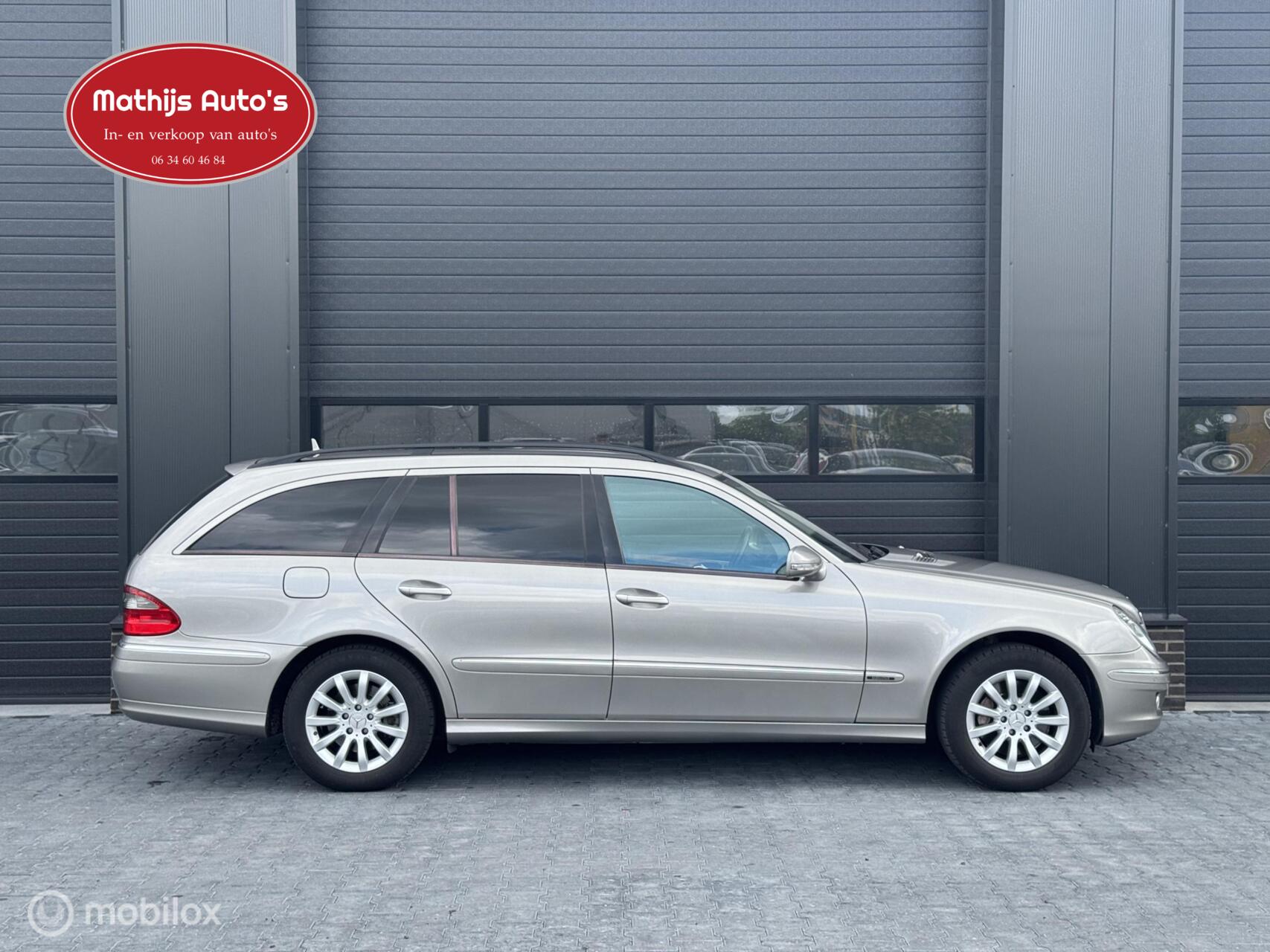 Foto van Mercedes-Benz E 350