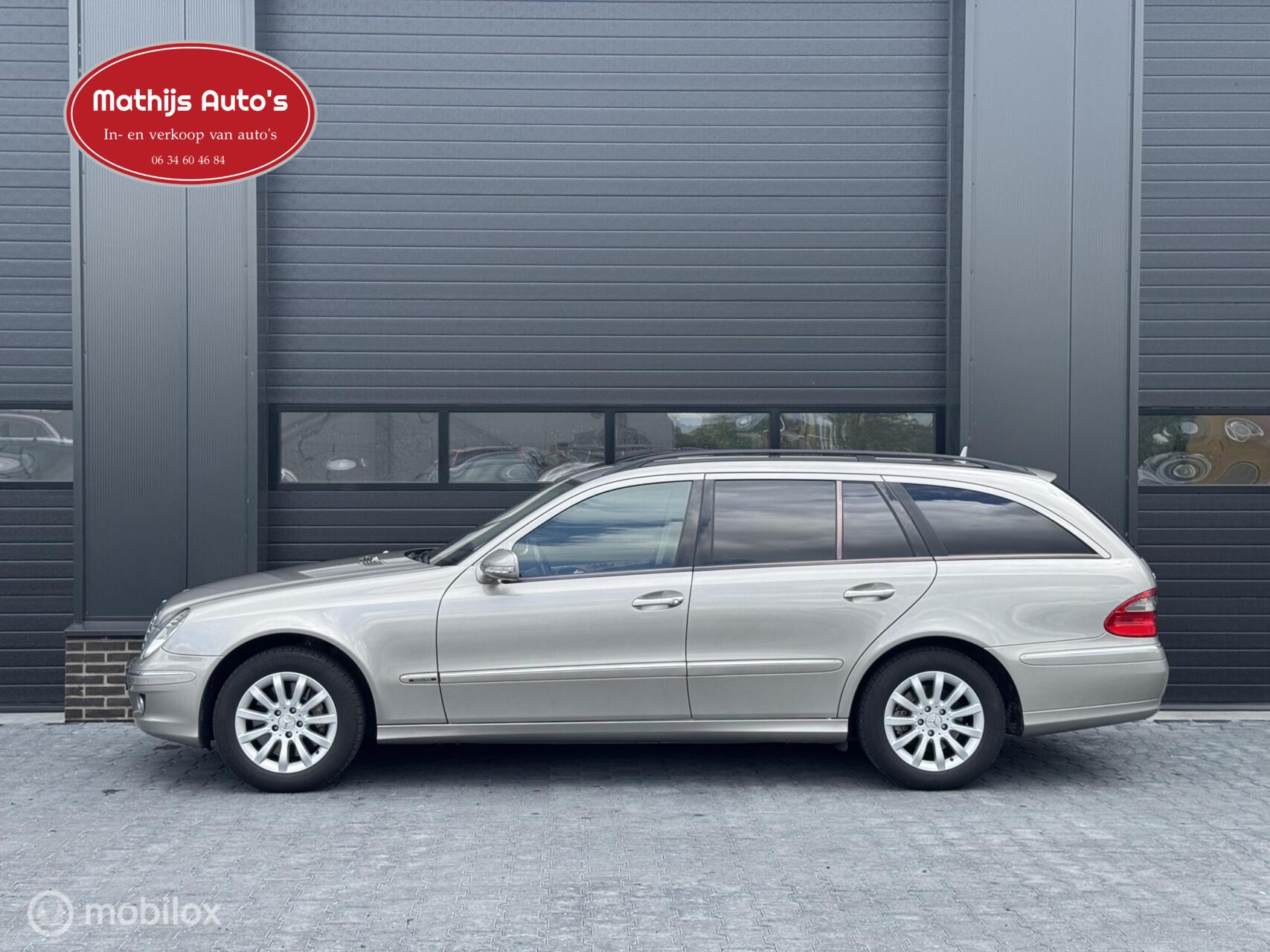 Foto van Mercedes-Benz E 350