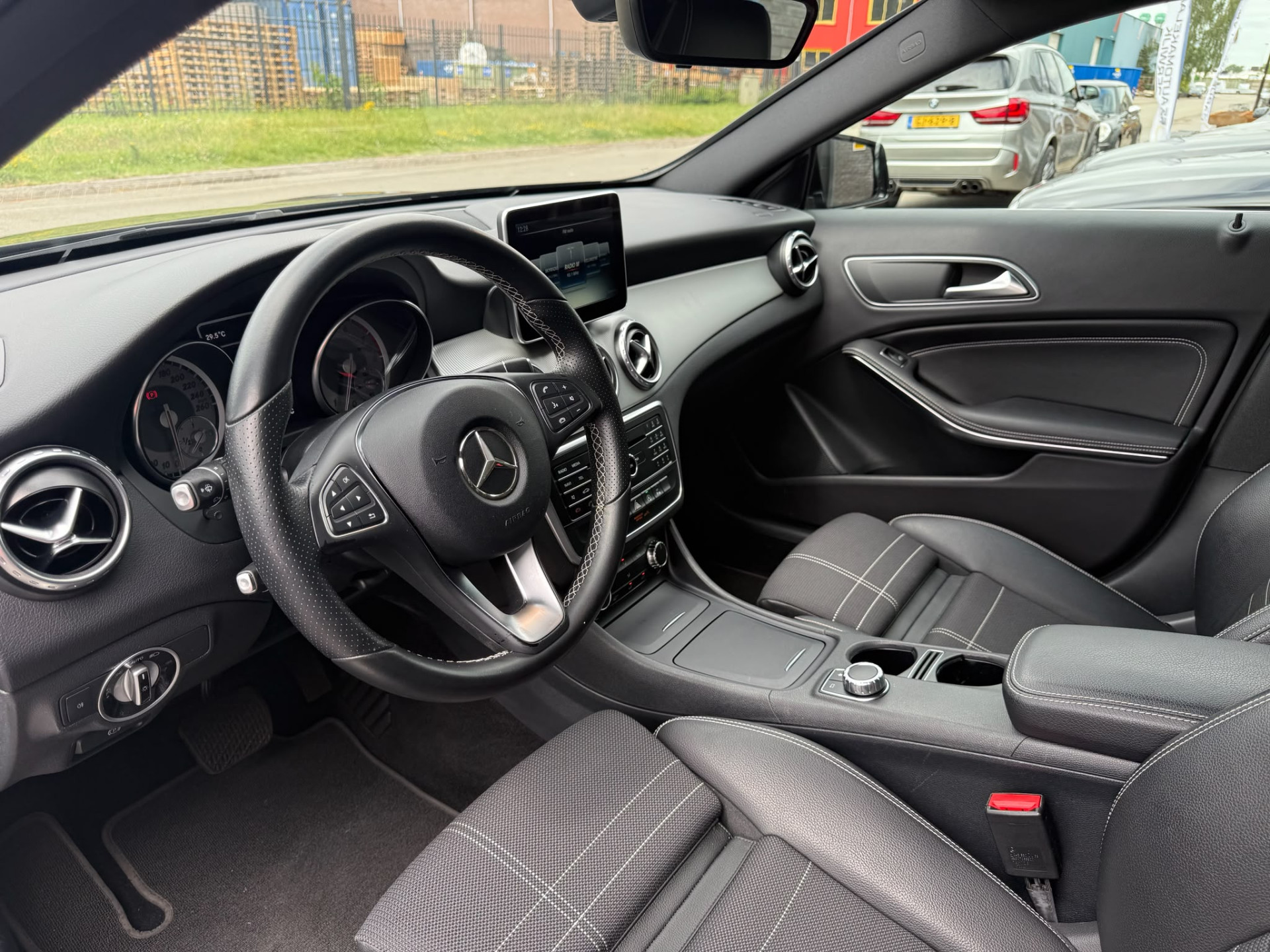 Foto van Mercedes-Benz Gla 180