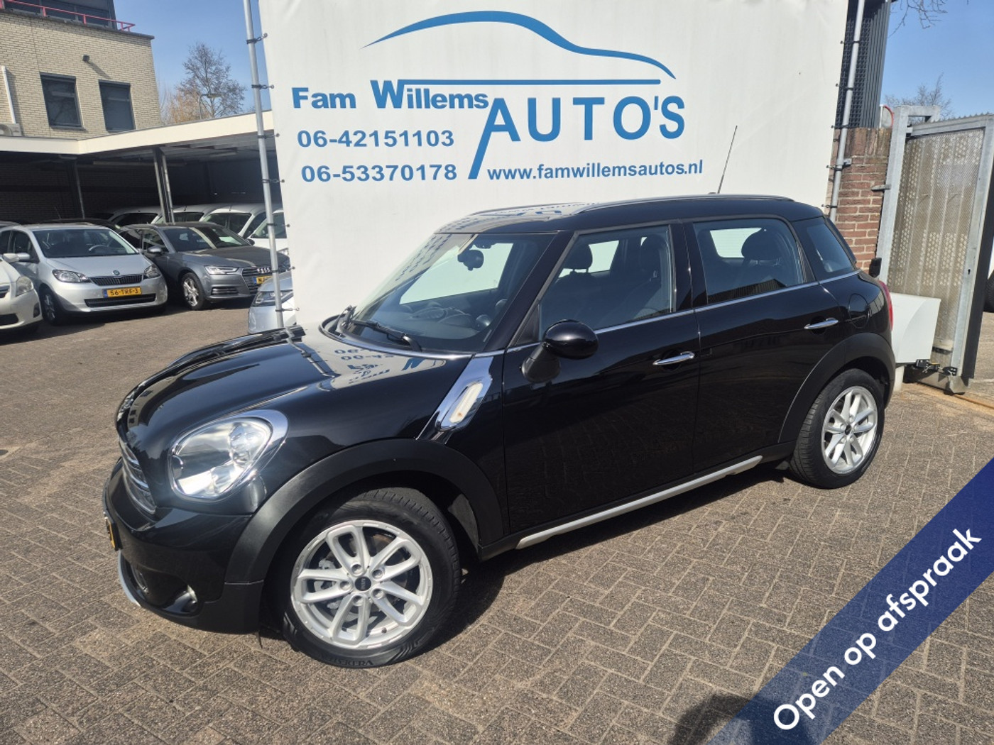 Mini Cooper 1.6 Cooper Pepper Navi Airco 2016 - voorkant