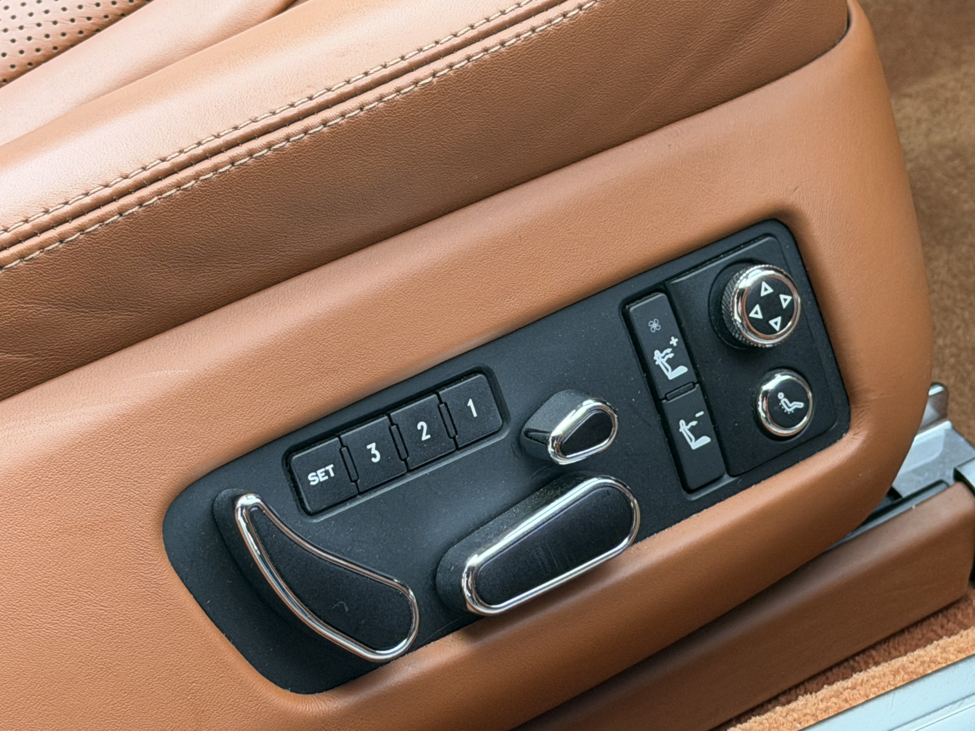 Foto van Bentley Continental GTC