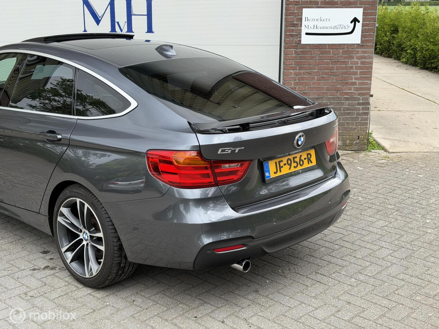 Foto van BMW 320i