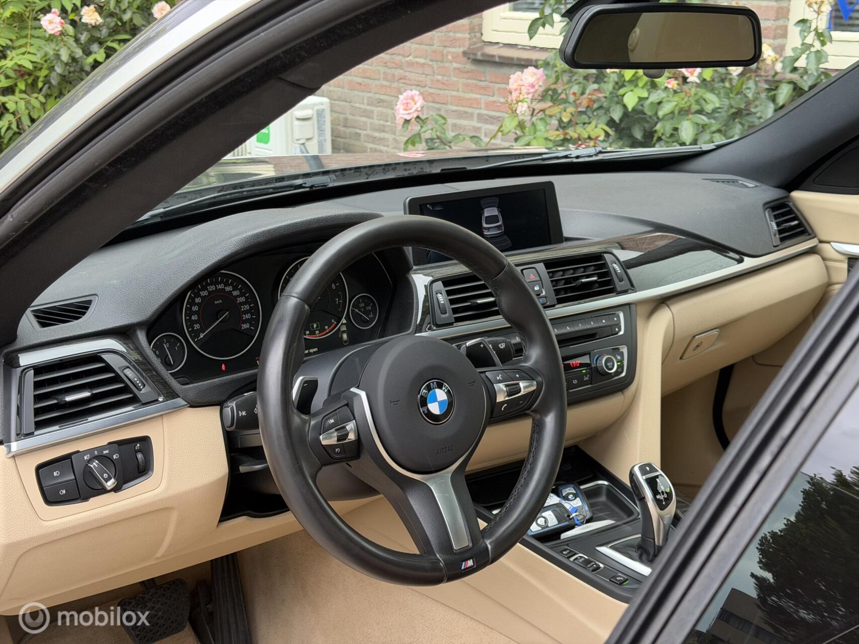 Foto van BMW 320i
