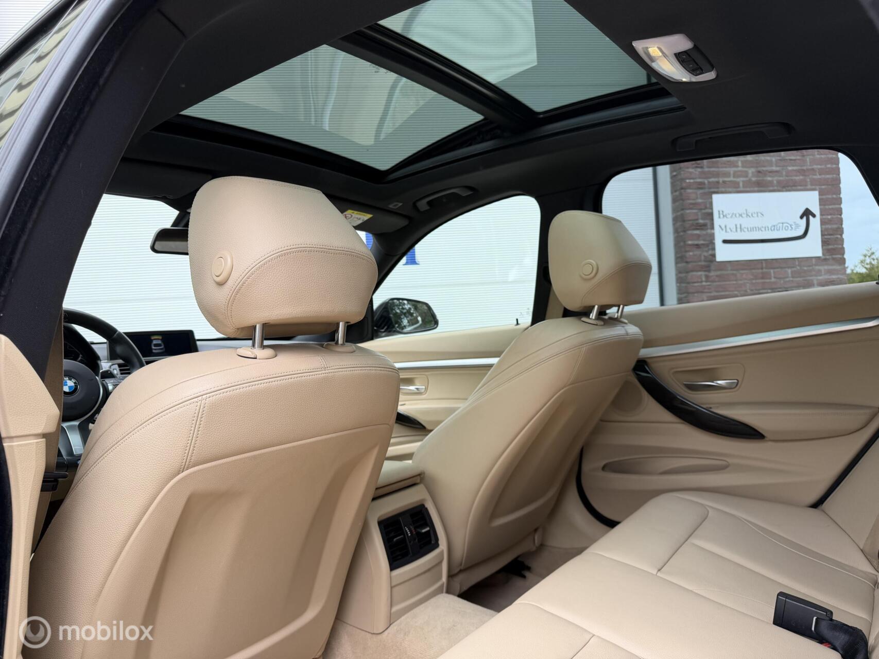 Foto van BMW 320i