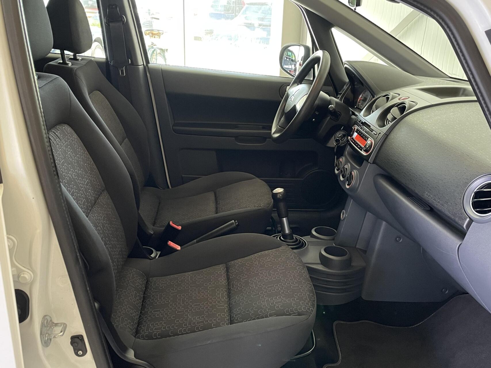 Foto van Mitsubishi Mitsubishi Colt