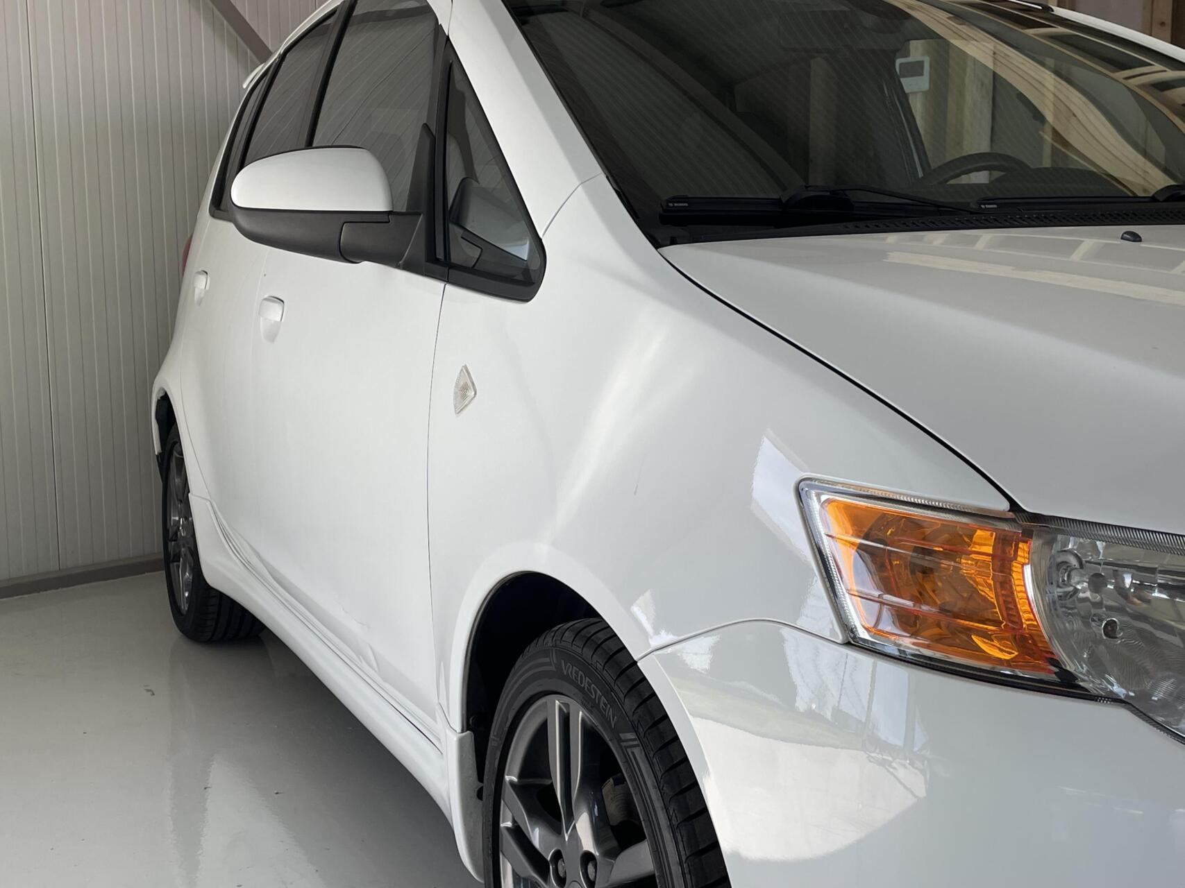 Foto van Mitsubishi Mitsubishi Colt