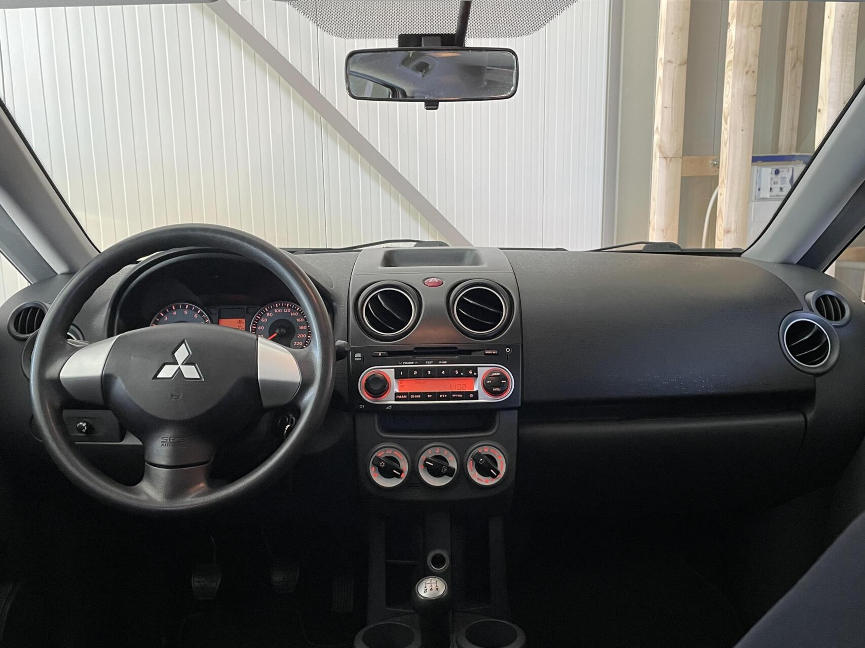 Foto van Mitsubishi Mitsubishi Colt