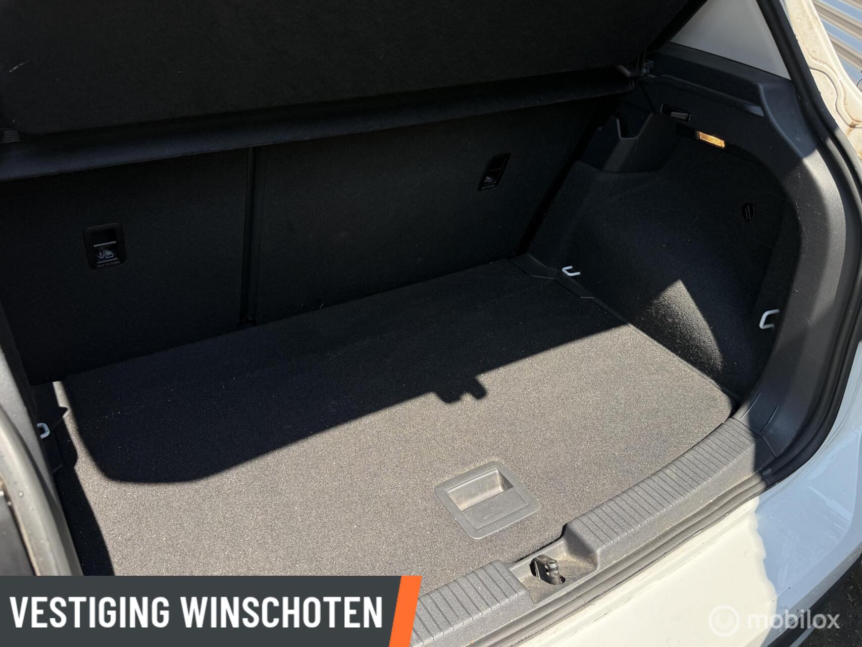 Foto van Volkswagen T-cross