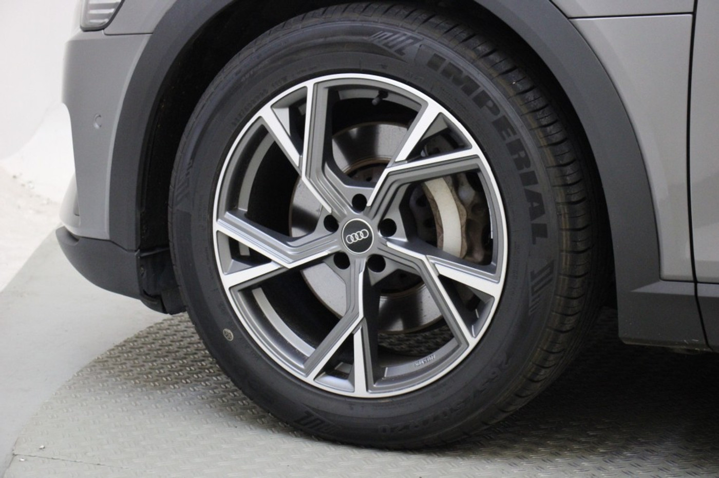Foto van Audi E-tron 55