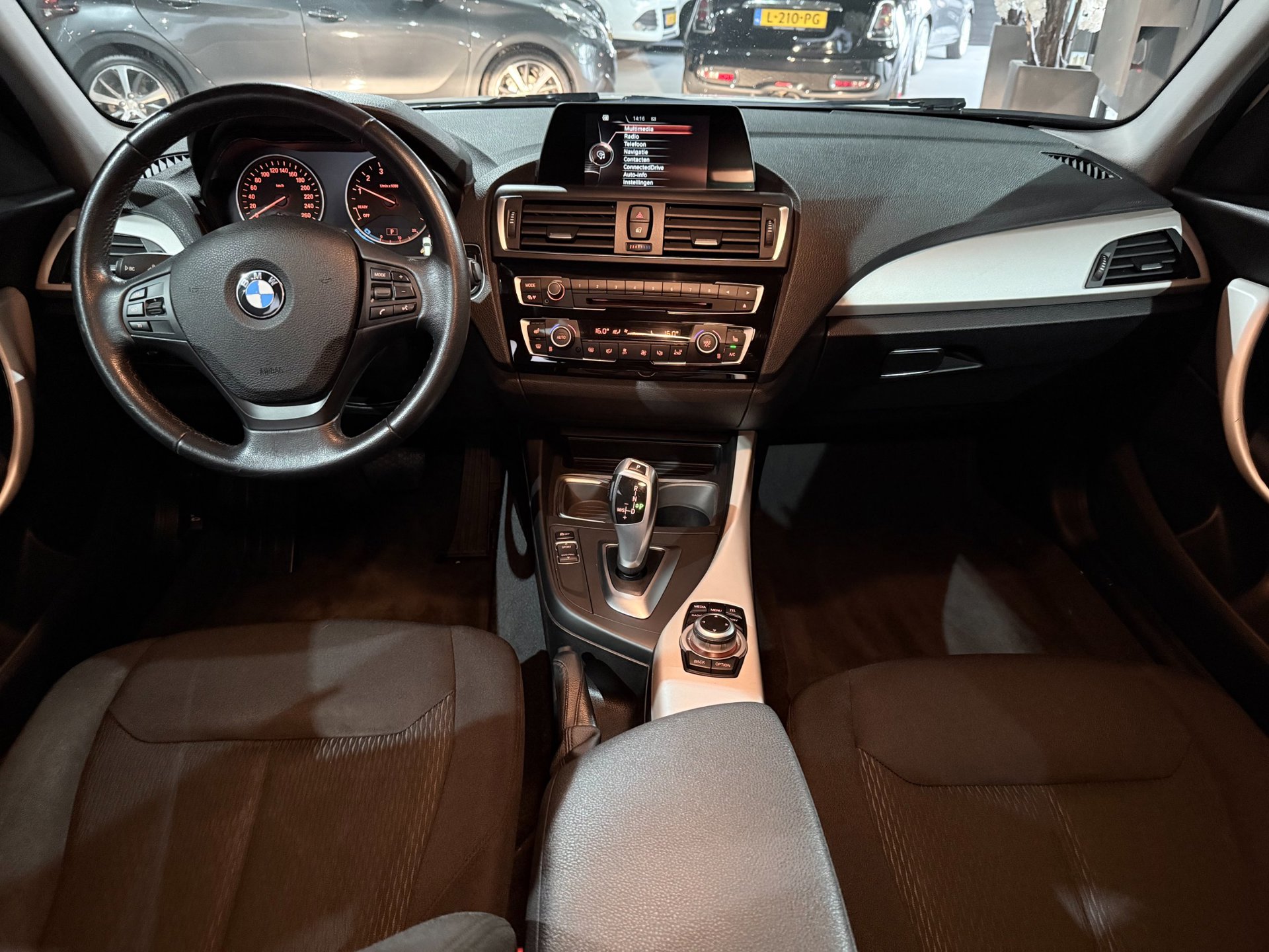 Foto van BMW 118i