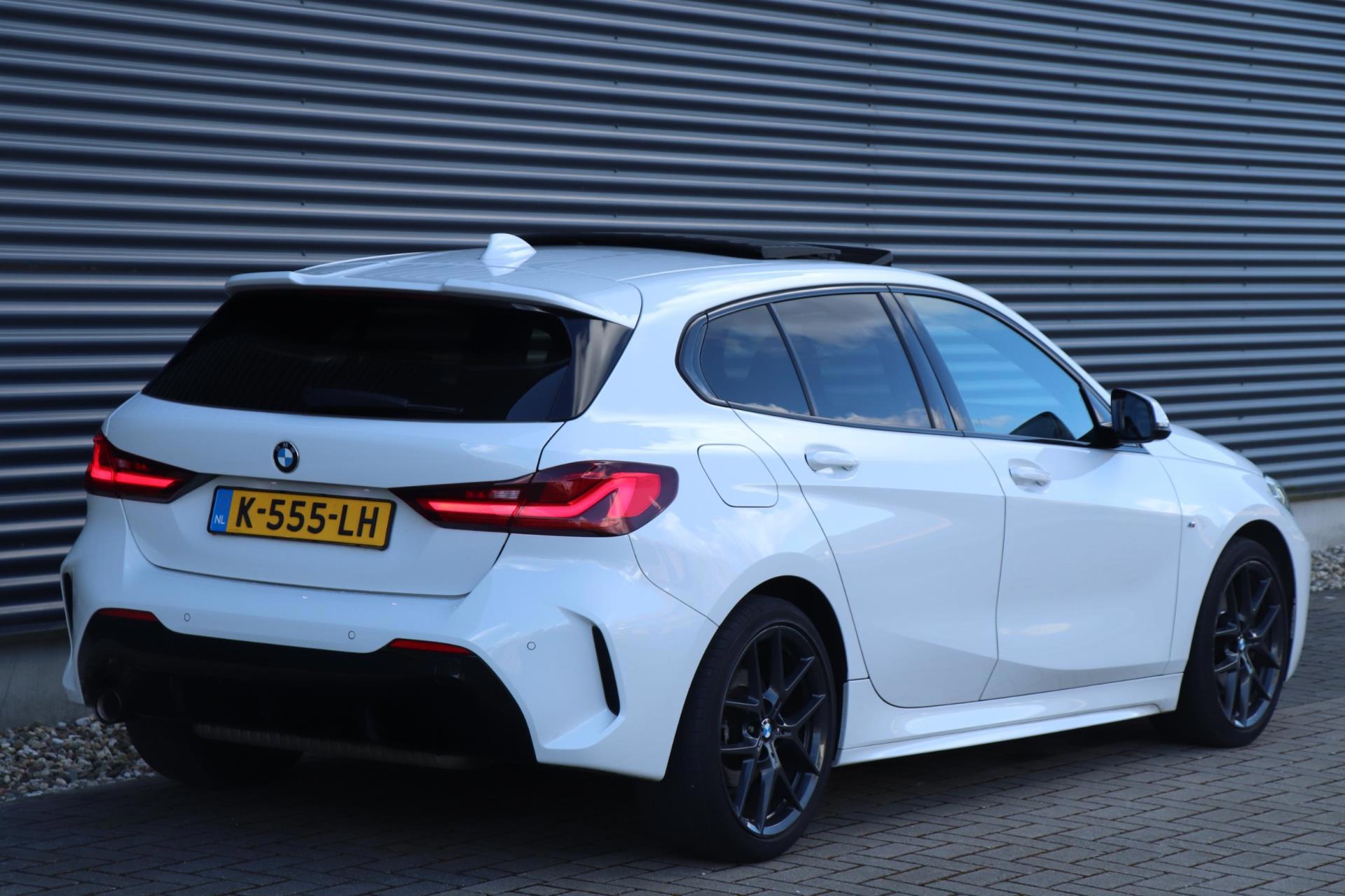 Foto van BMW 118i