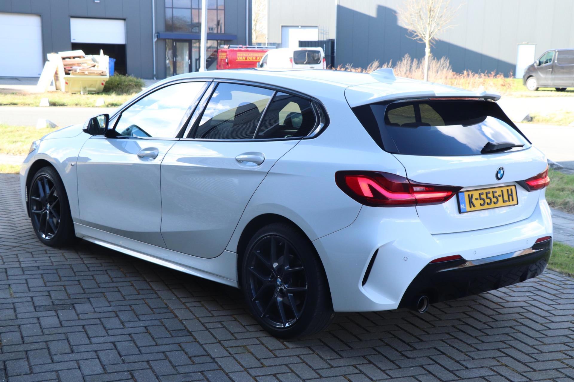 Foto van BMW 118i