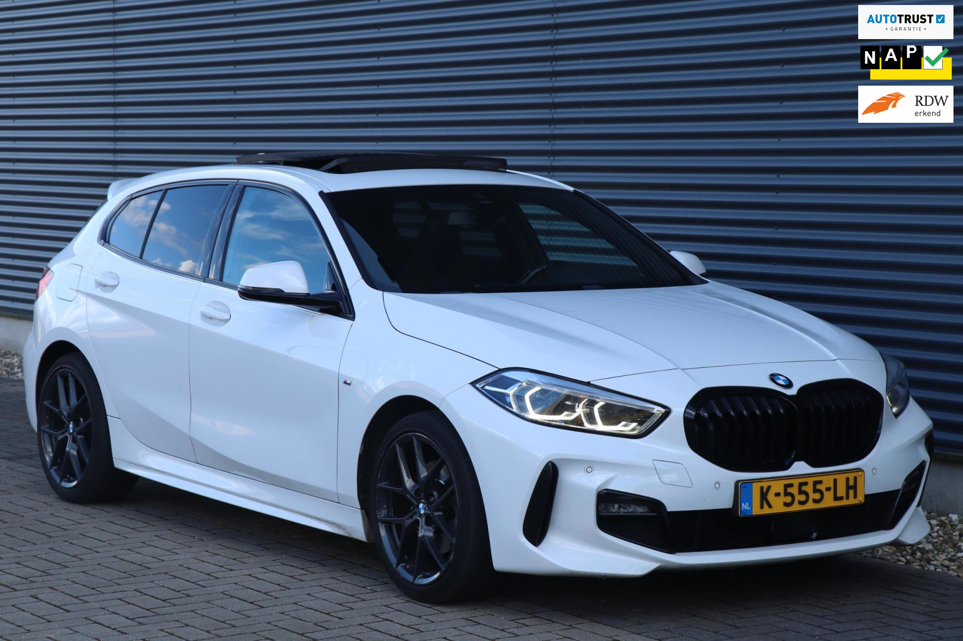 BMW 118i 118i | M-Sport | M-Pakket - PANO - VIRT.COCKPIT - VOL! 2021 - voorkant