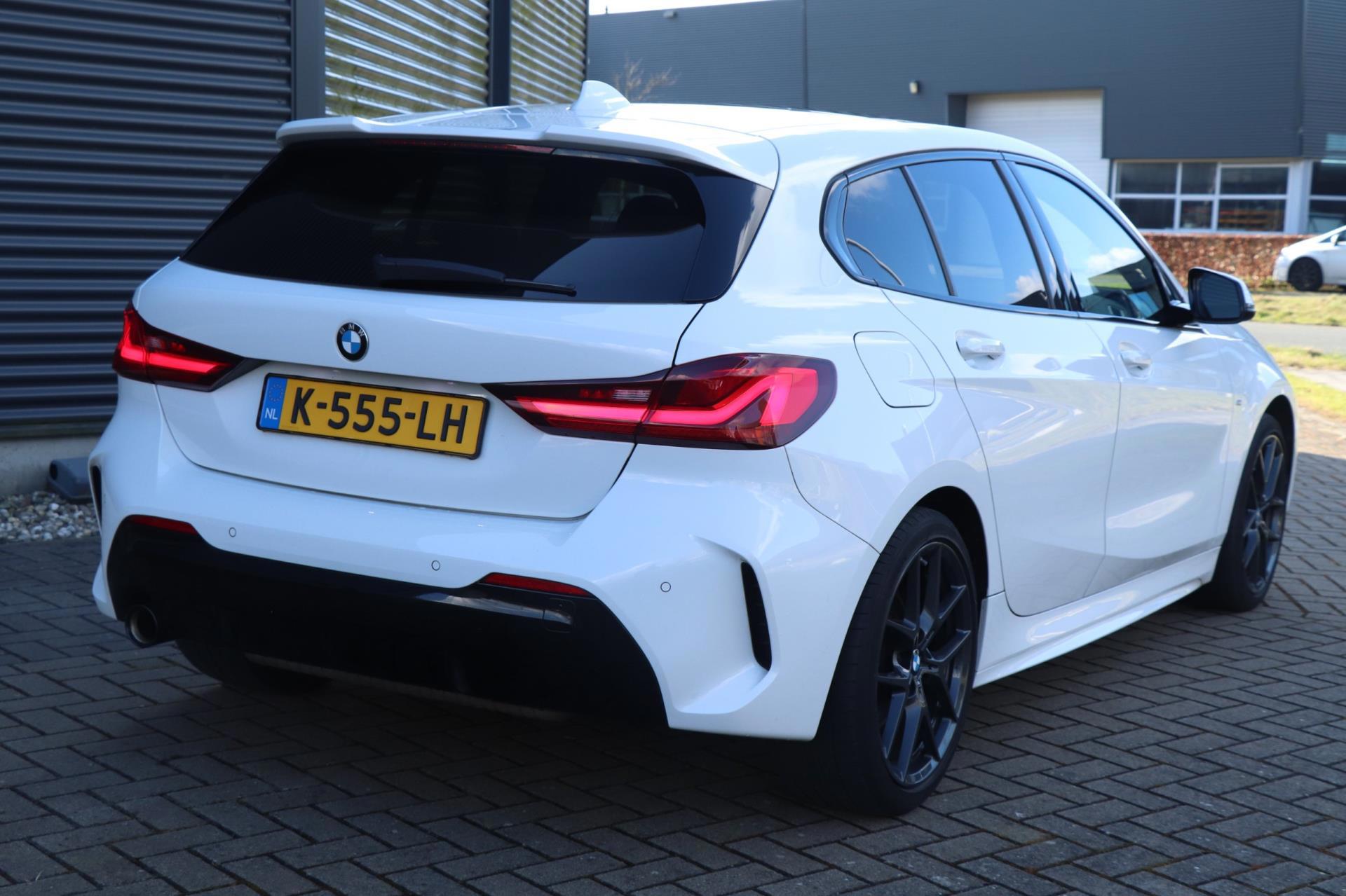 Foto van BMW 118i