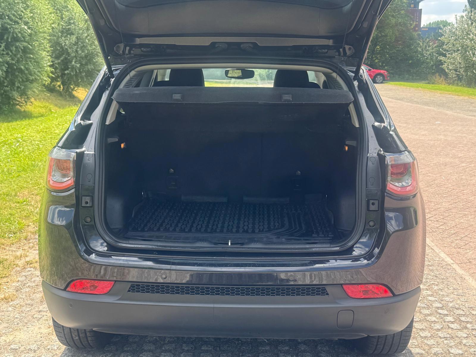 Foto van Jeep Compass
