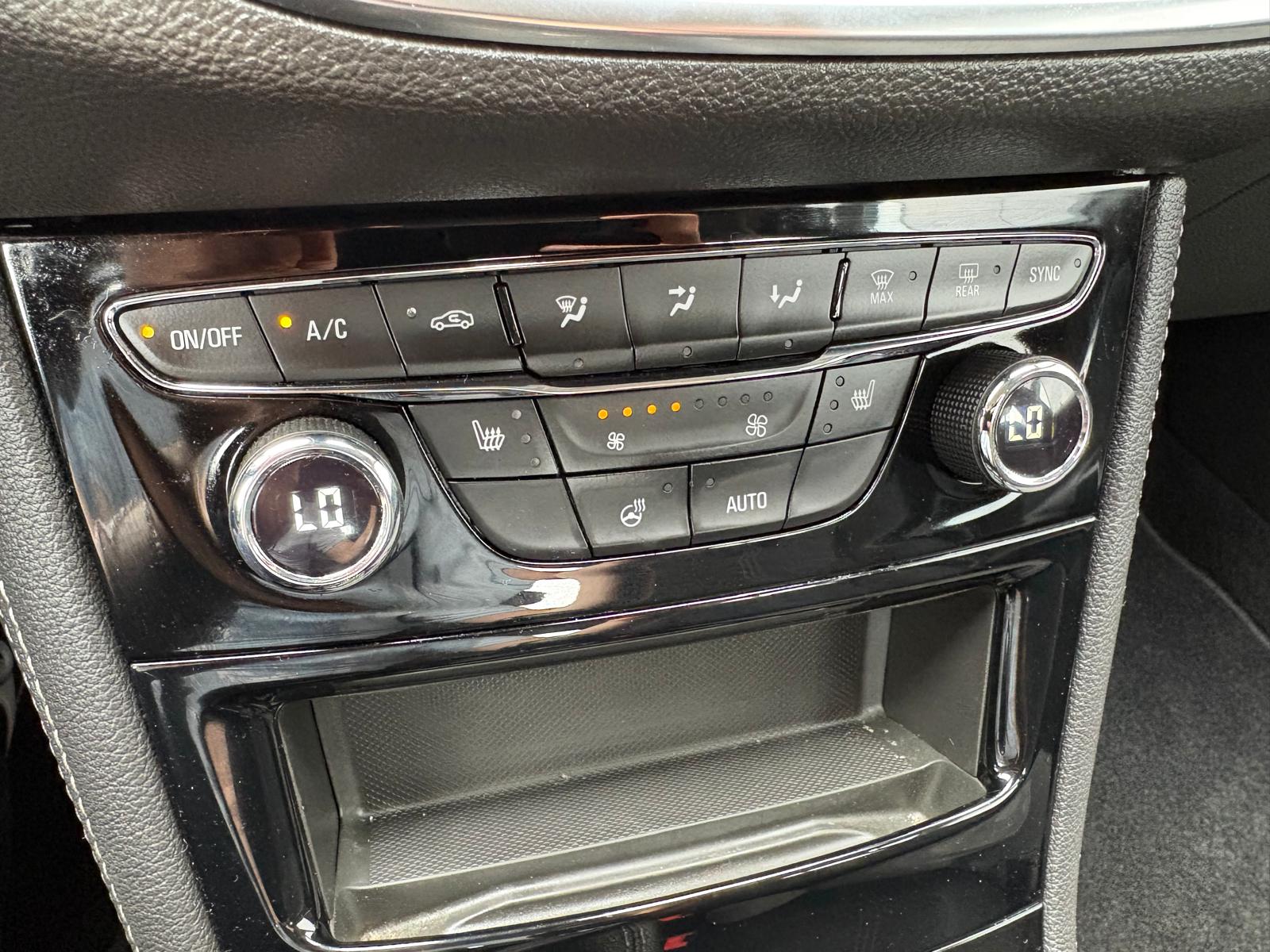 Foto van Opel Astra Sports Tourer+