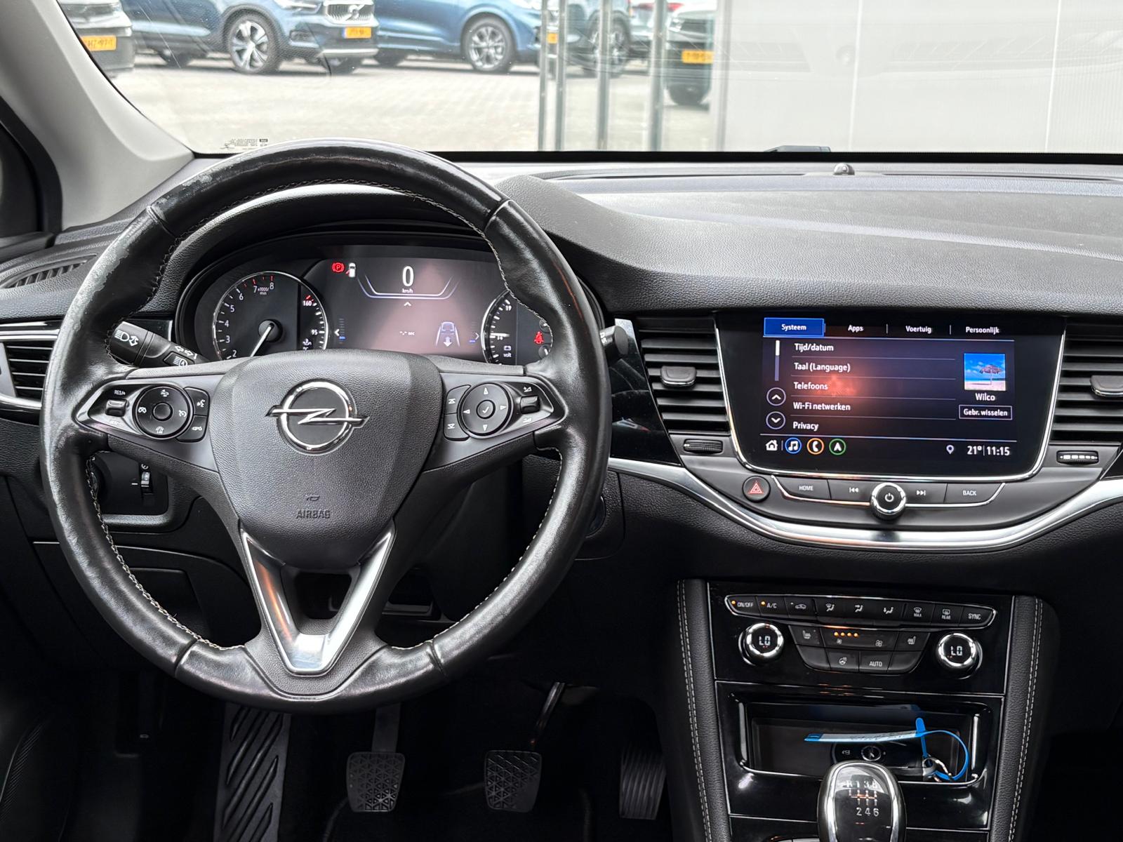Foto van Opel Astra Sports Tourer+