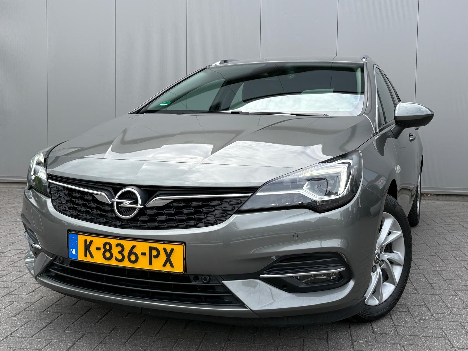 Foto van Opel Astra Sports Tourer+