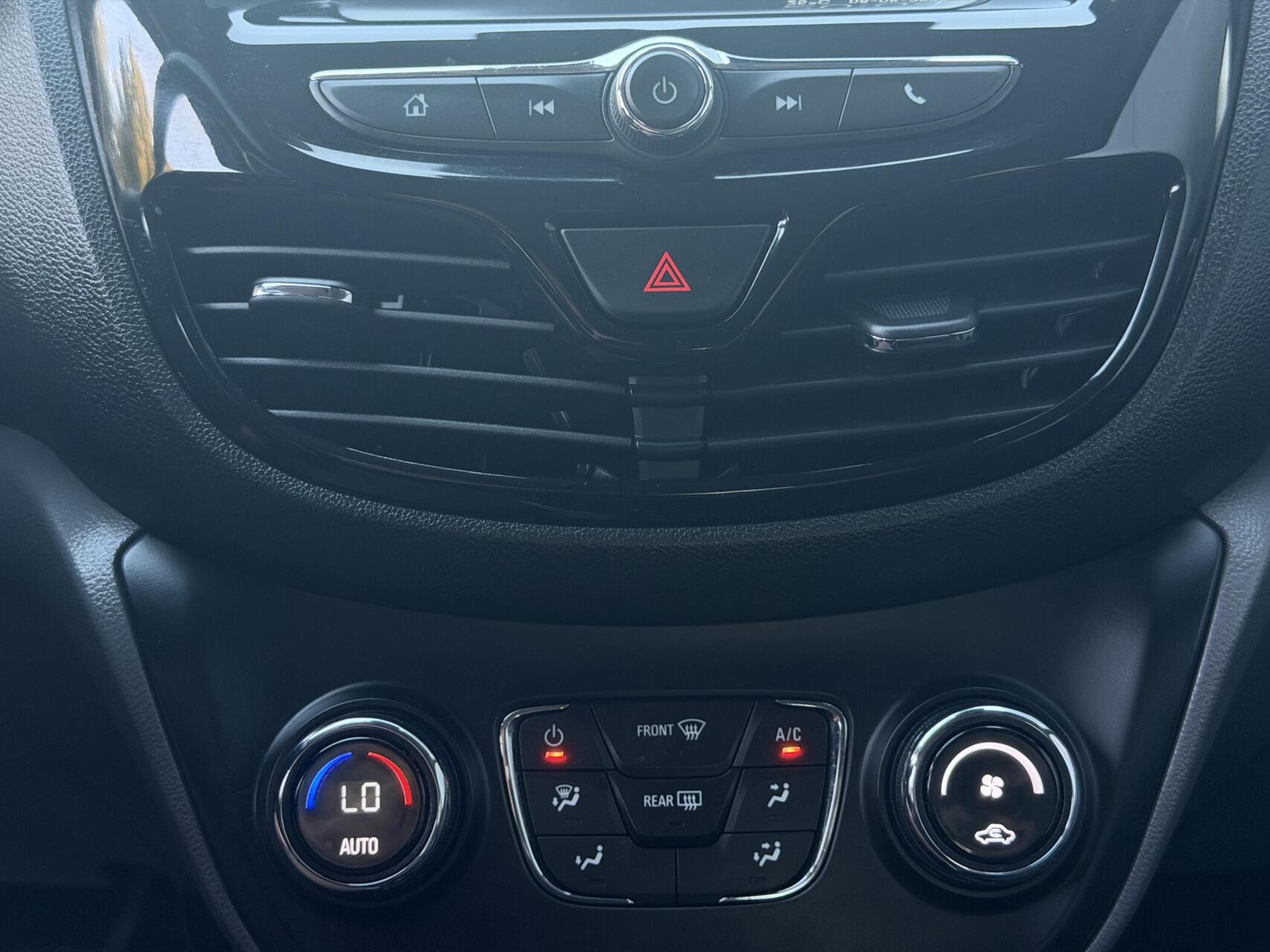 Foto van Opel Karl / Viva