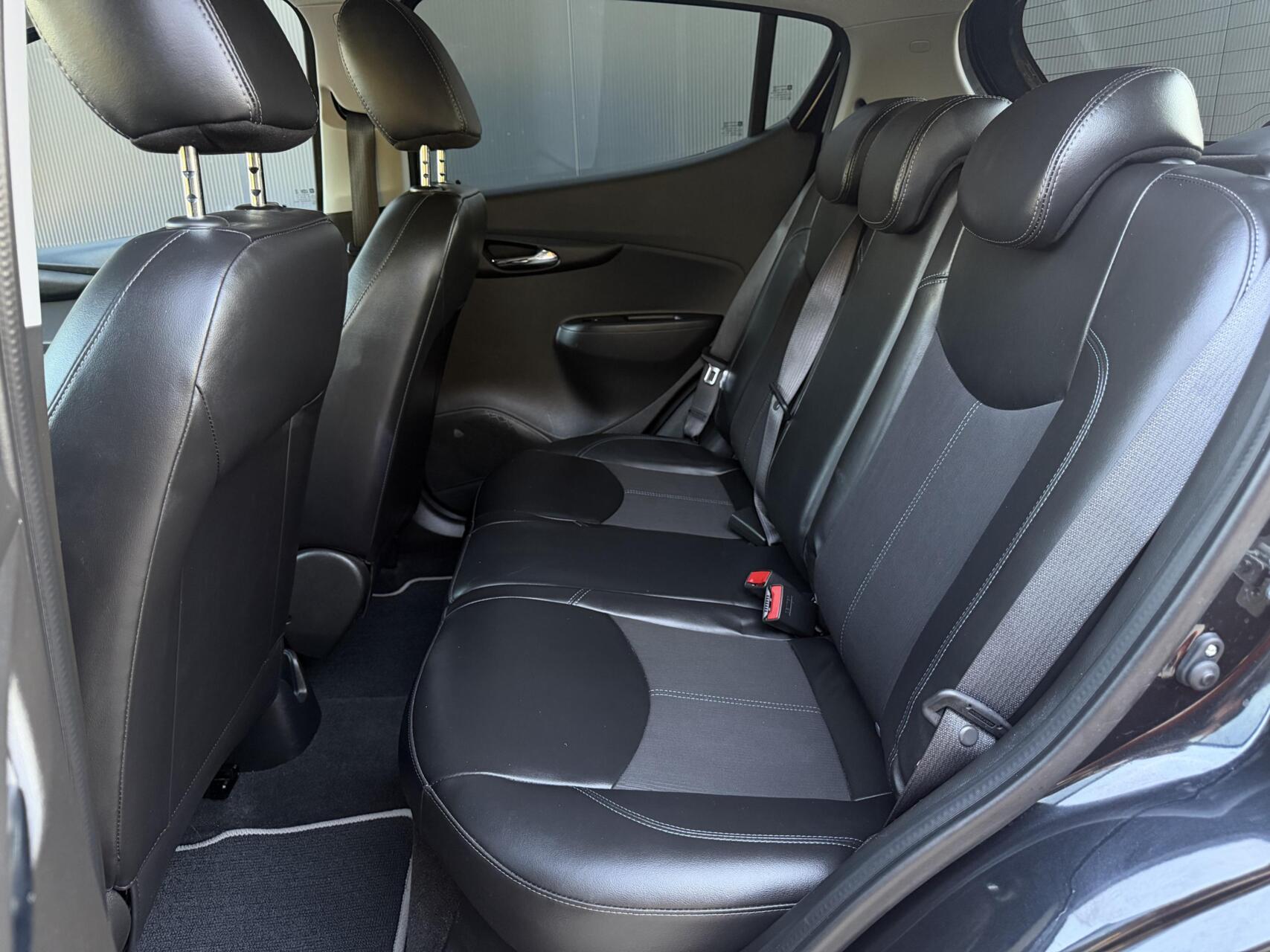 Foto van Opel Karl / Viva