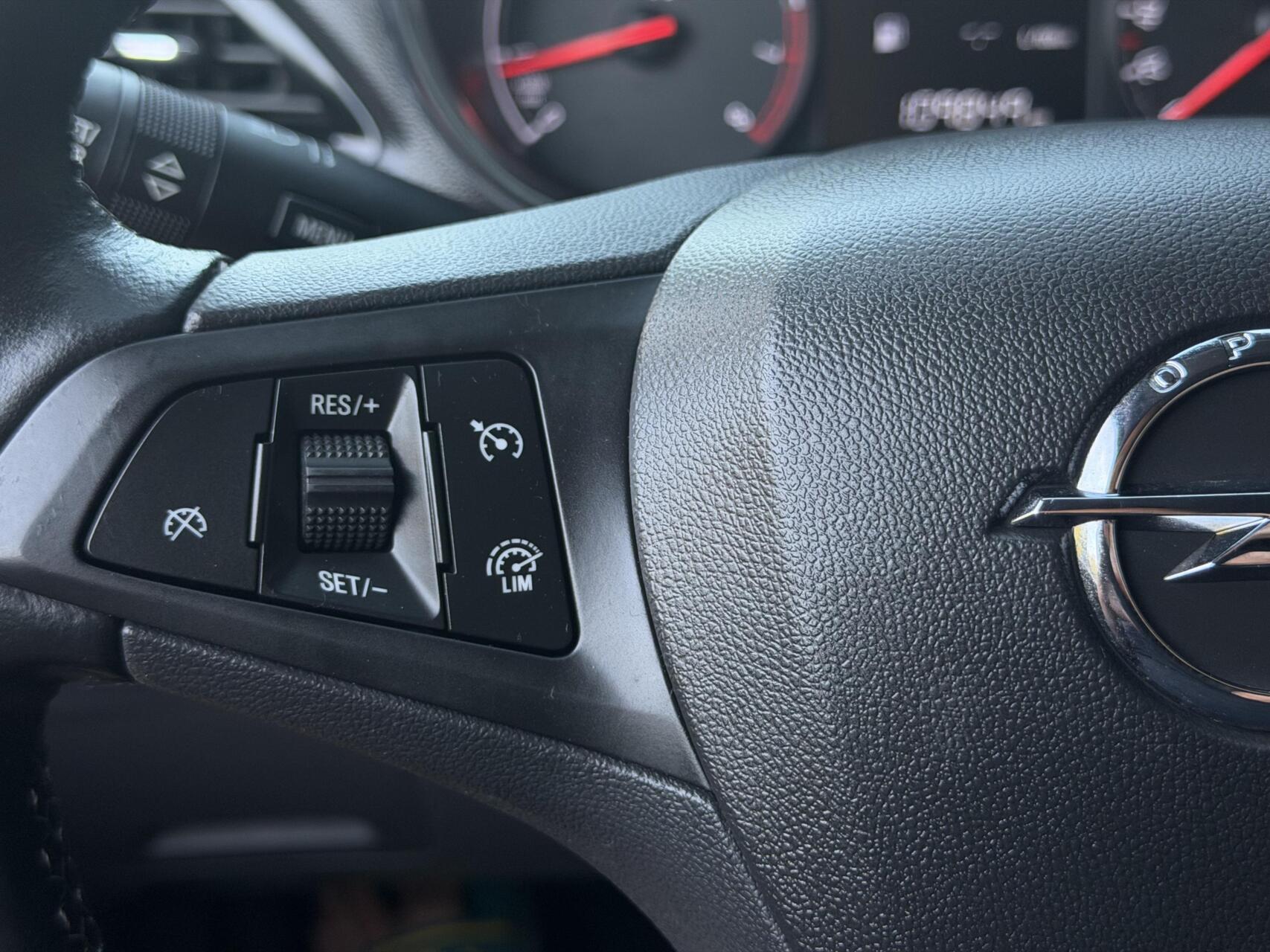 Foto van Opel Karl / Viva