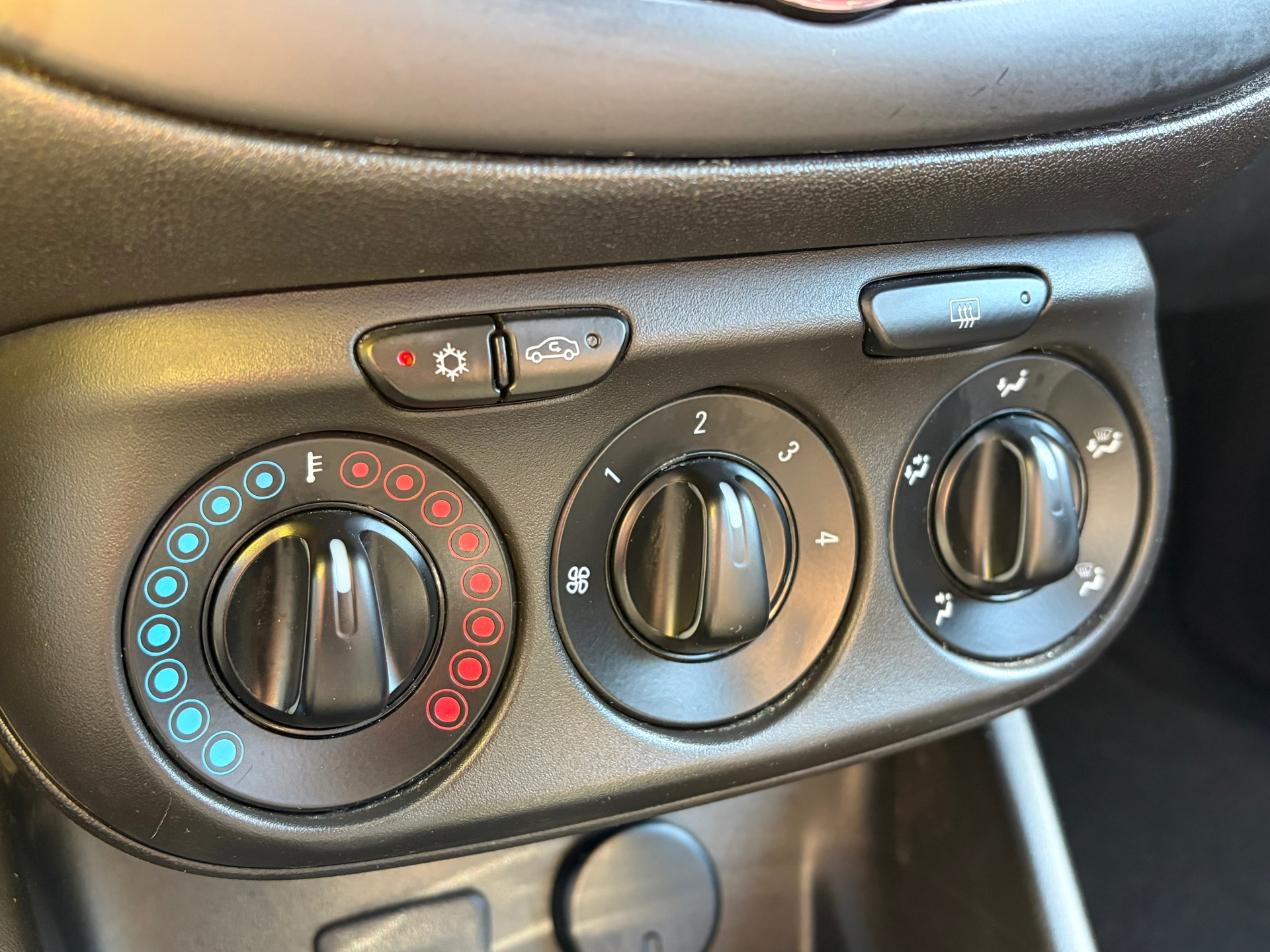 Foto van Opel Corsa-e