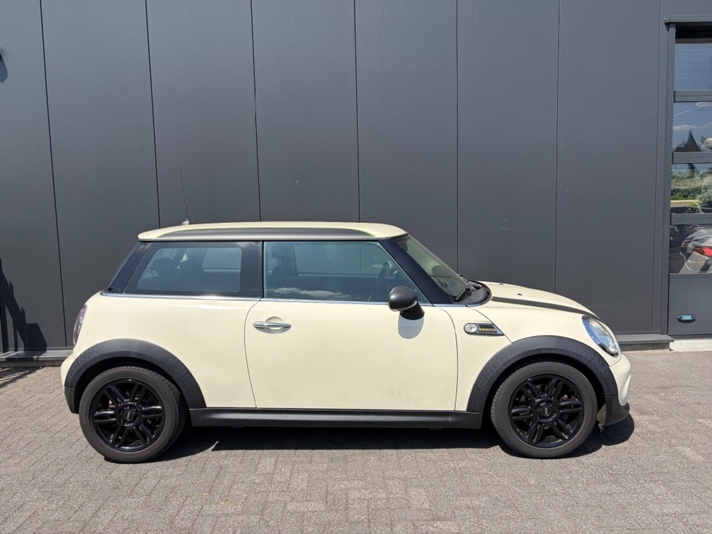 Foto van Mini One