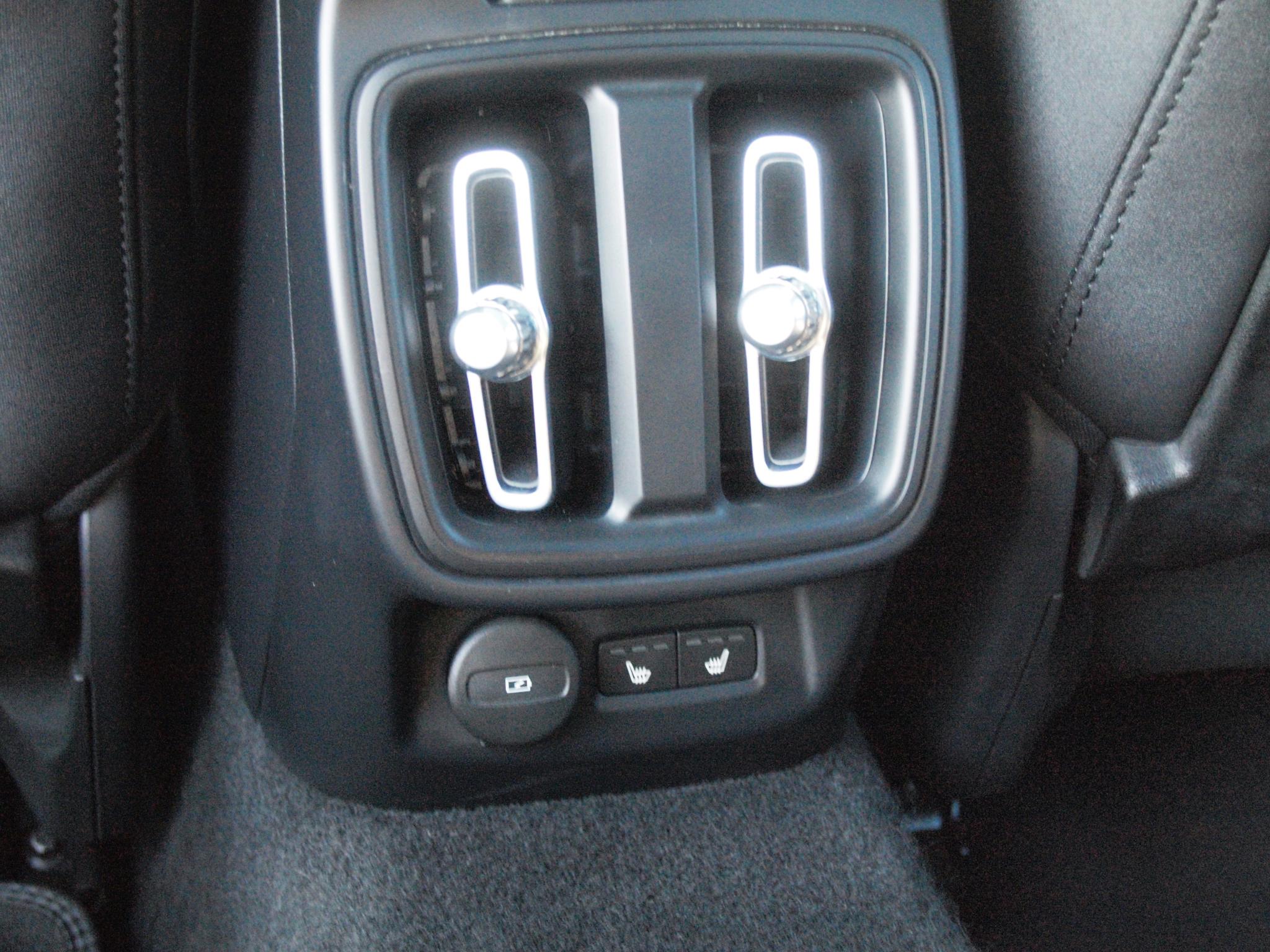 Foto van Polestar Polestar 2