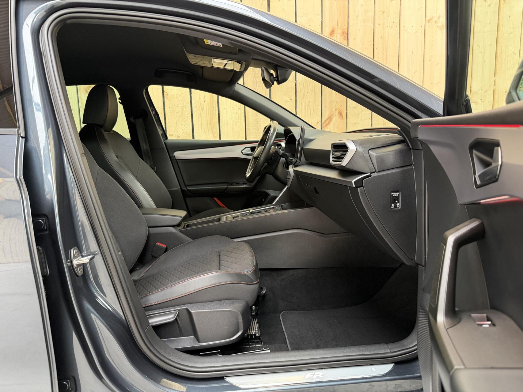 Foto van Seat Seat Leon E-hybrid150
