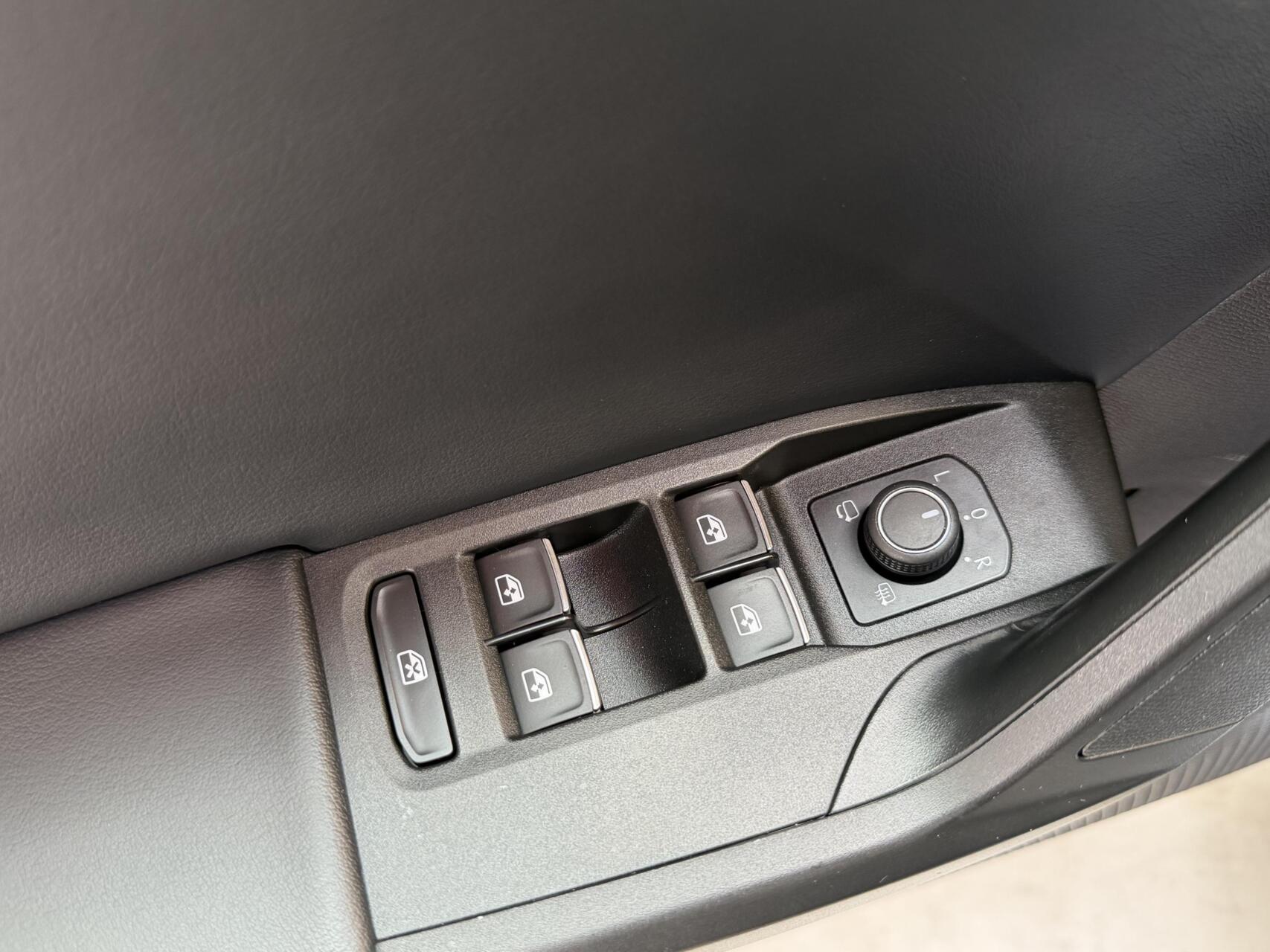 Foto van Seat Seat Leon E-hybrid150