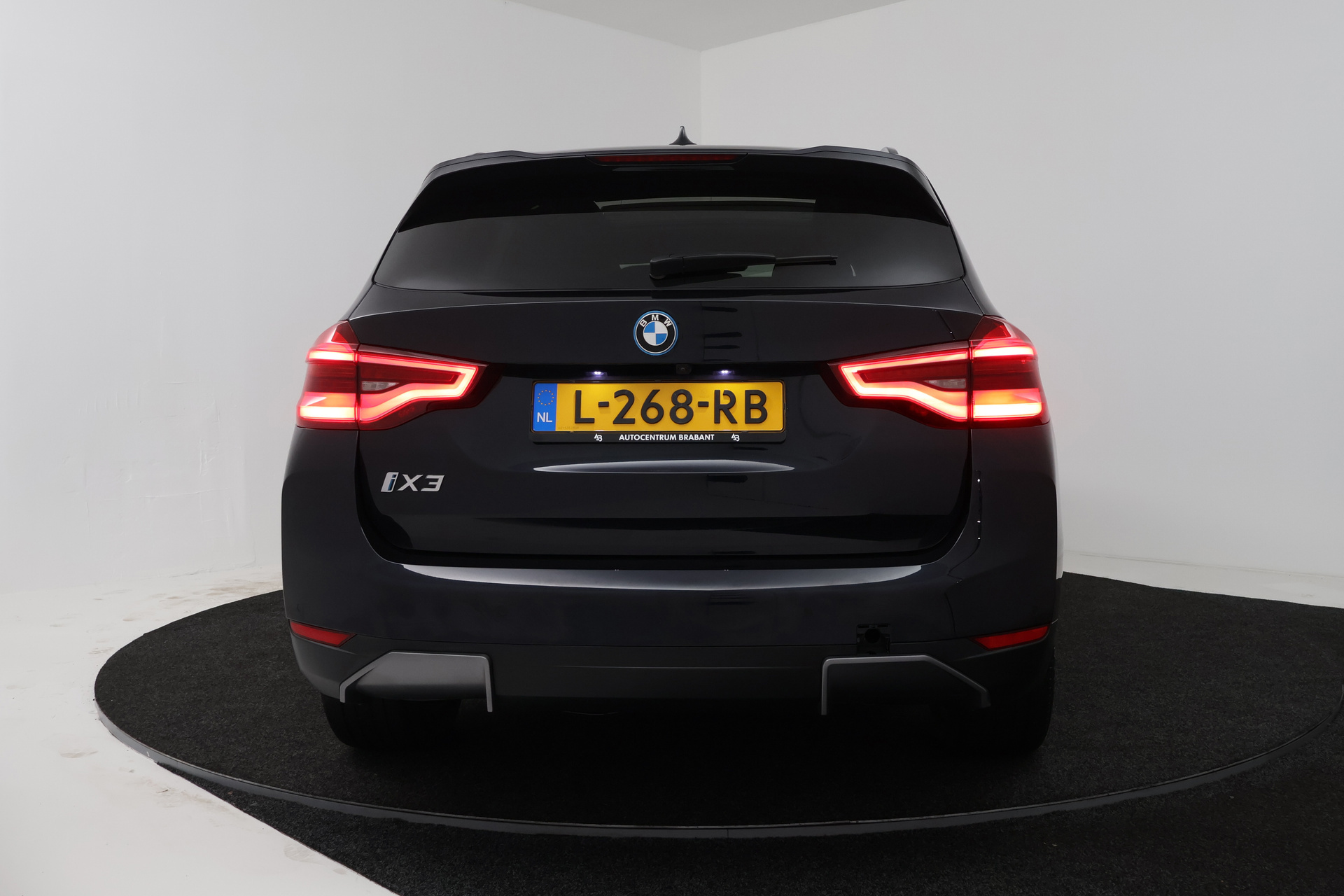 Foto van BMW Ix3