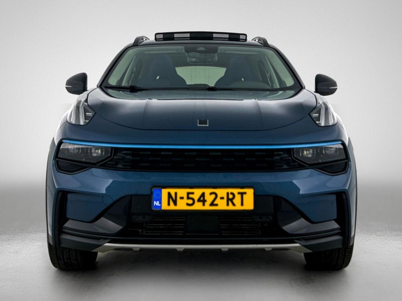 Foto van Lynk&co LYNK & Co 01